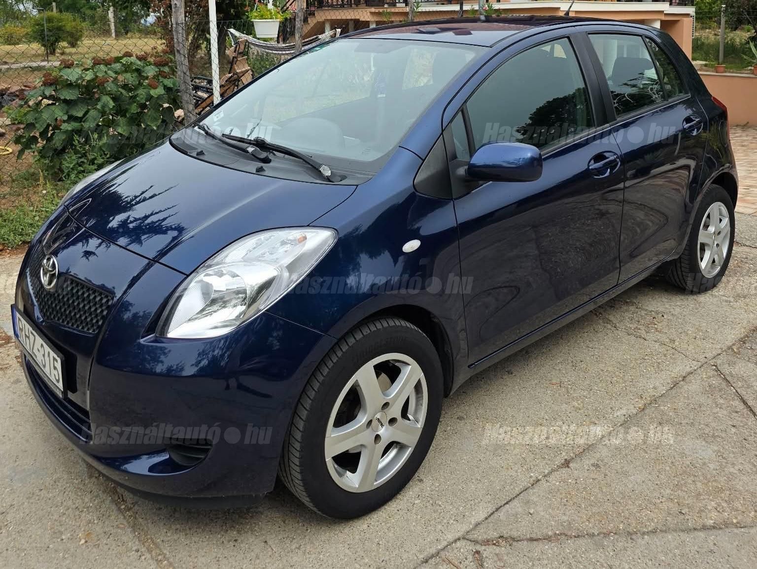 TOYOTA YARIS 2008/8 - 1