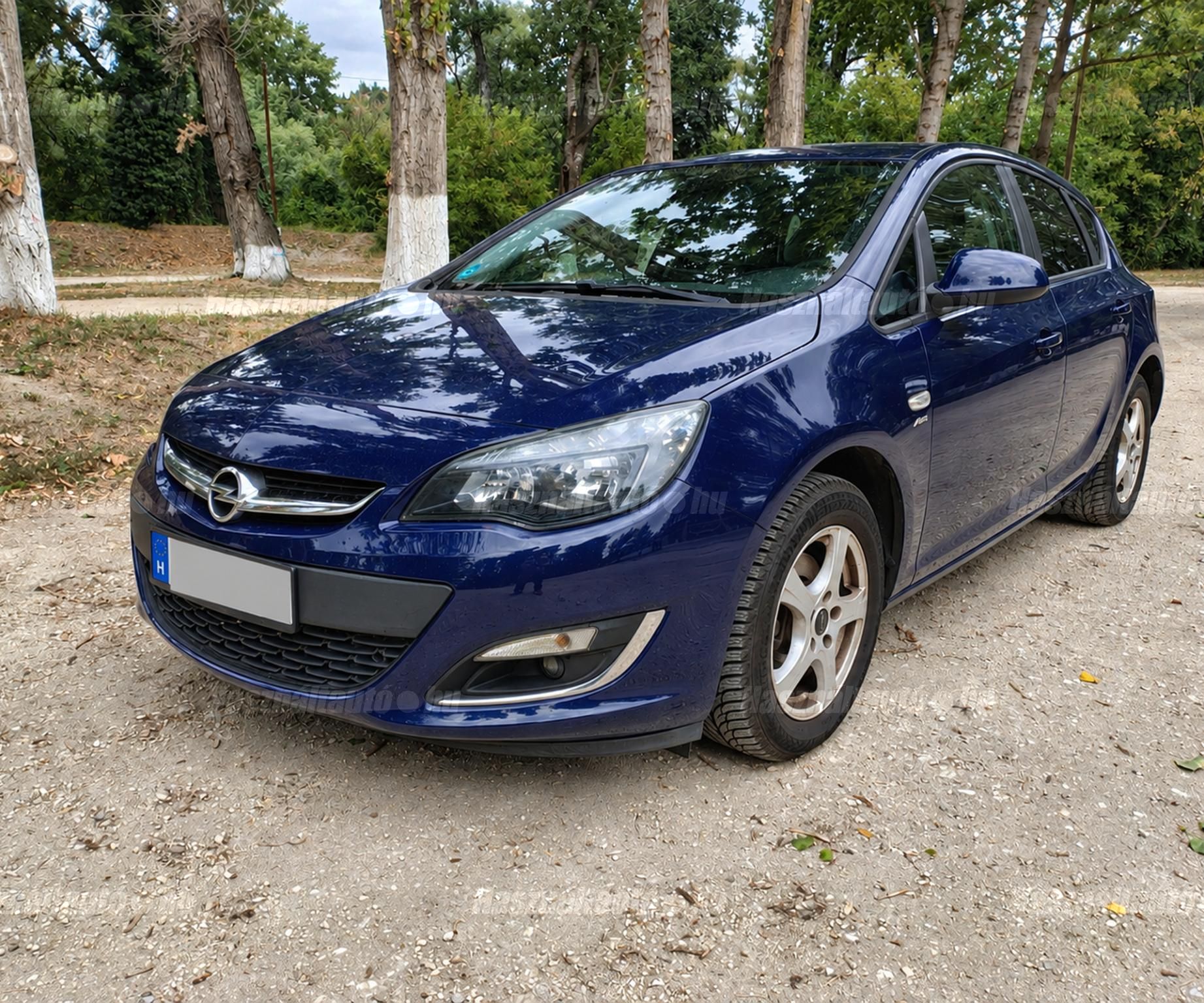 OPEL ASTRA J 2013/11 - 1
