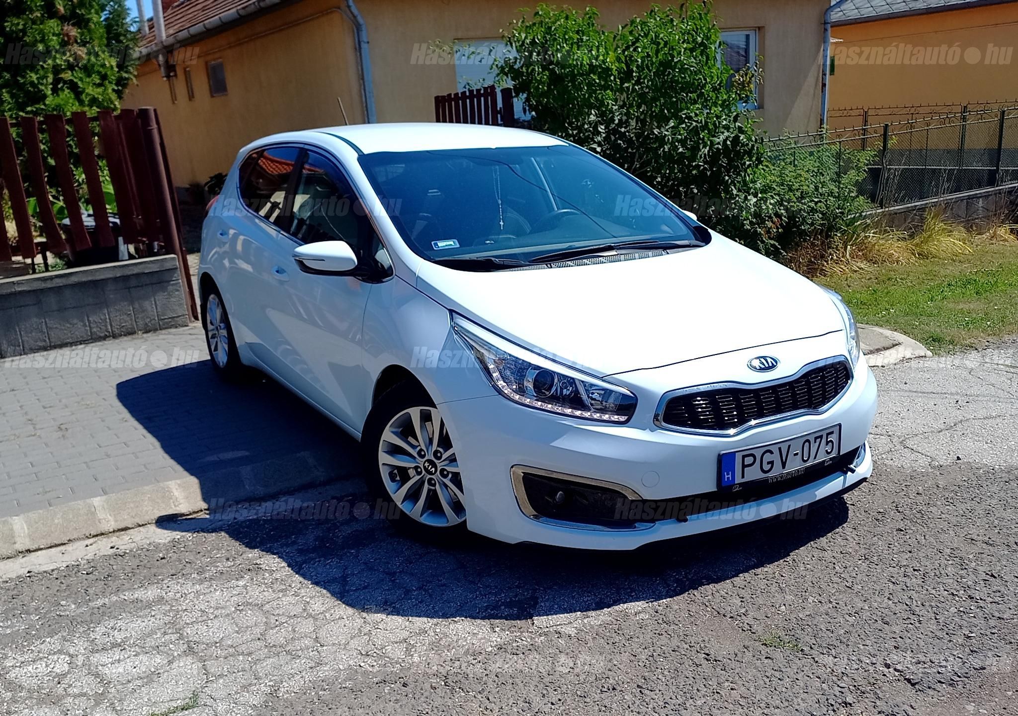 KIA CEE'D 2017/8 - 1