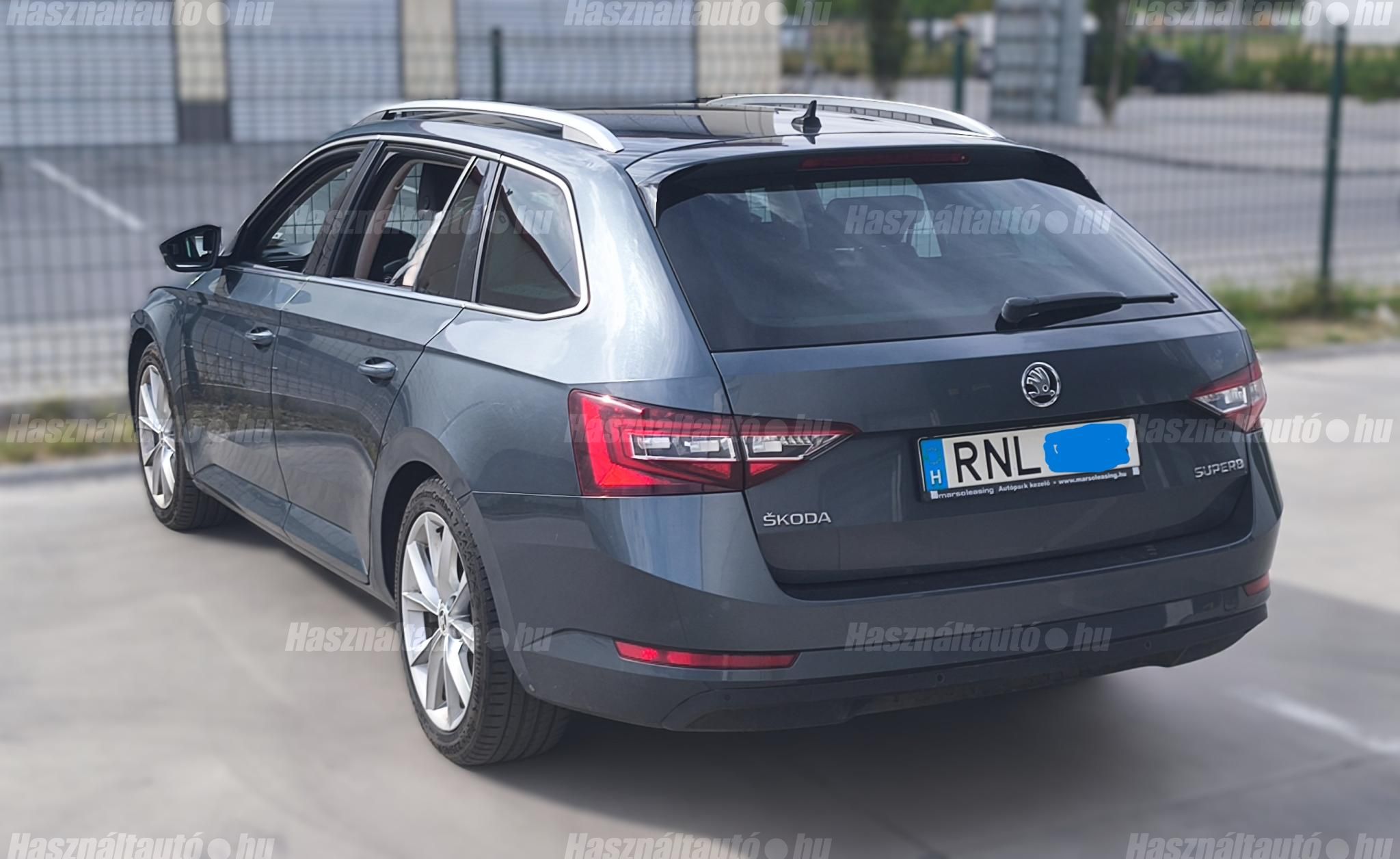 SKODA SUPERB 2019/7 - 1