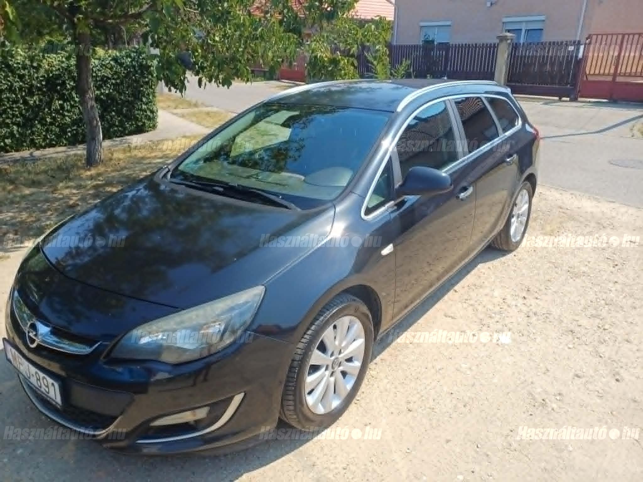 OPEL ASTRA J 2012/10 - 1