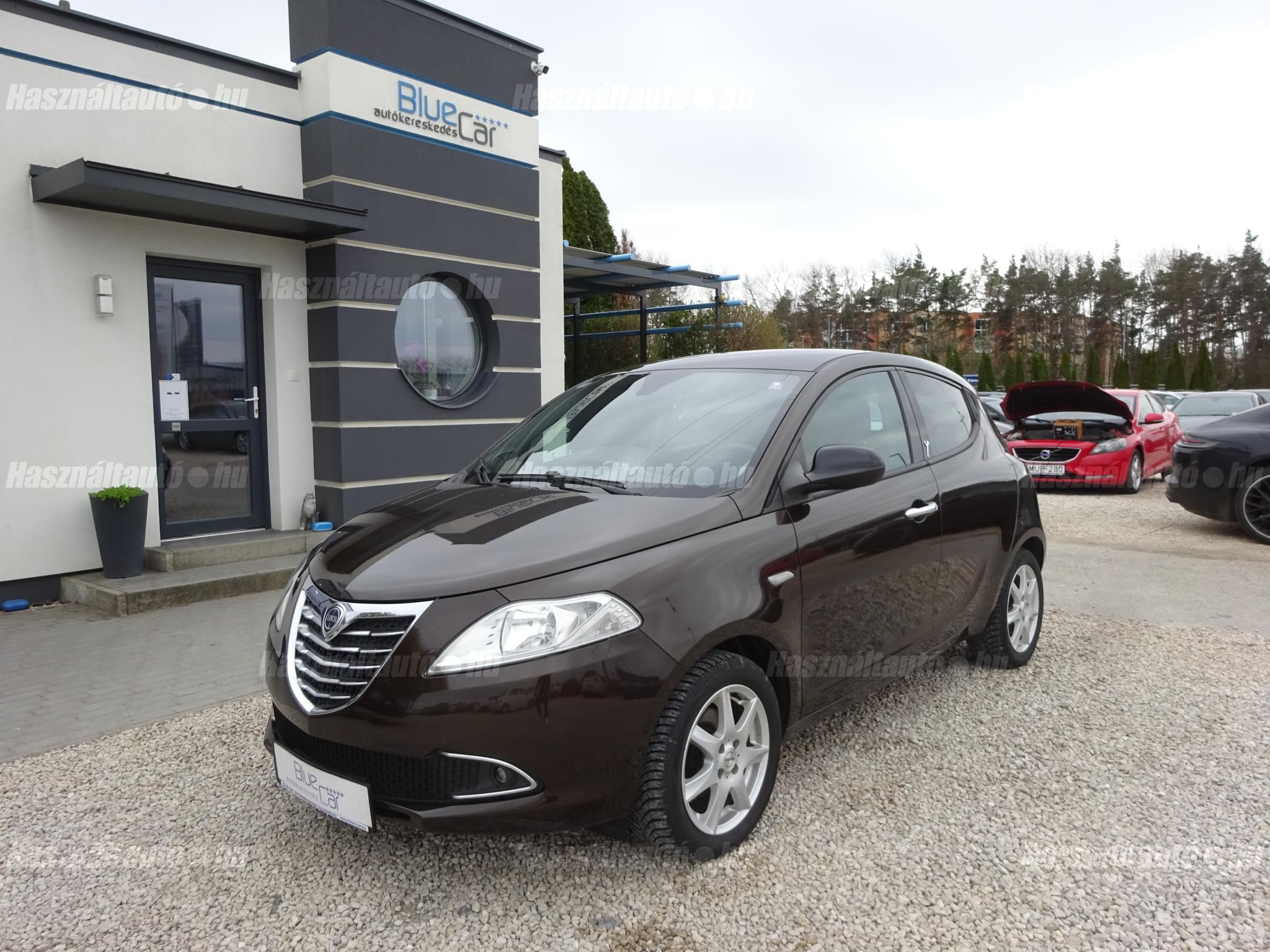 LANCIA YPSILON 2014/5 - 1