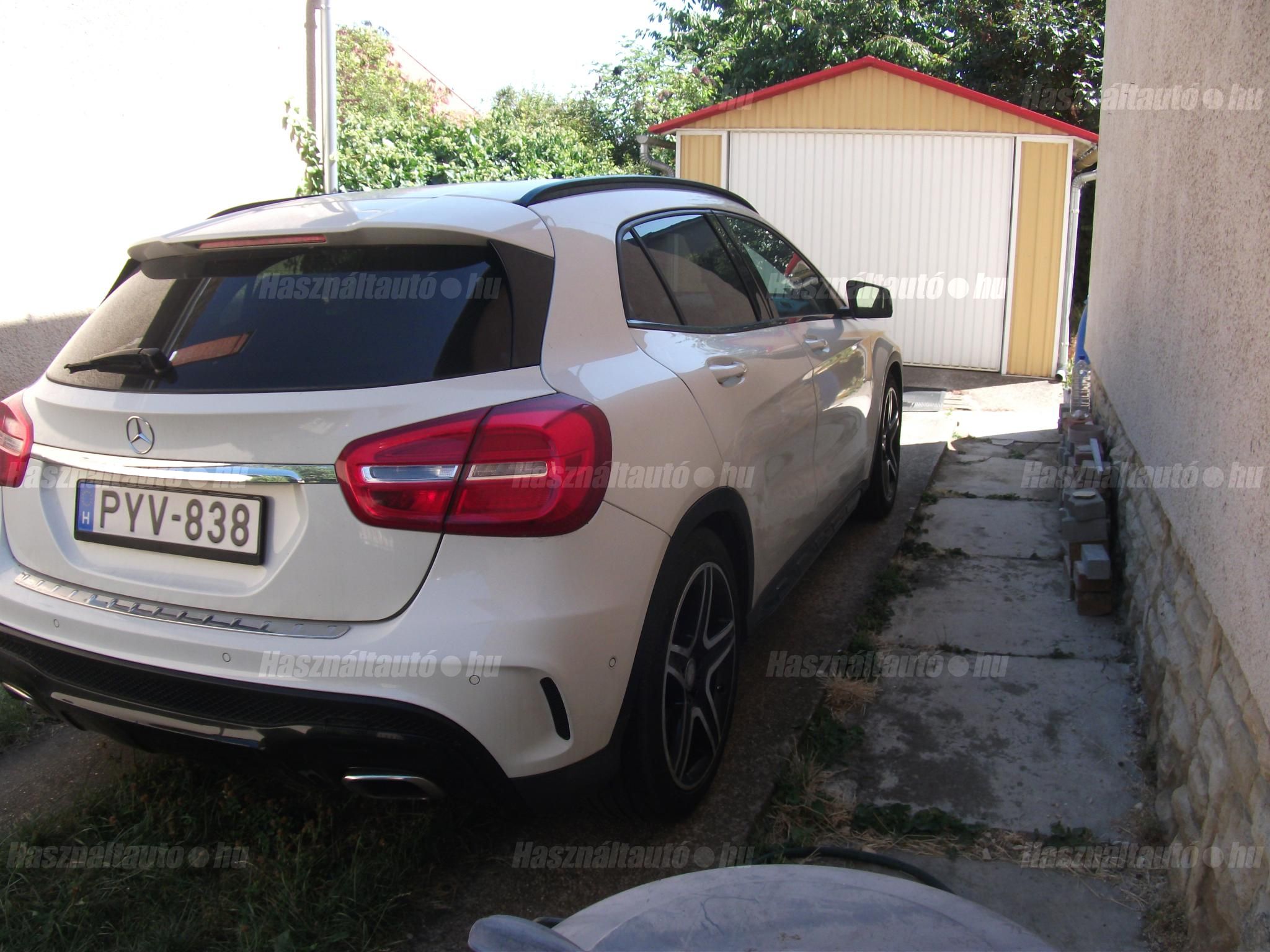 MERCEDES-BENZ GLA 200 2015/8 - 1
