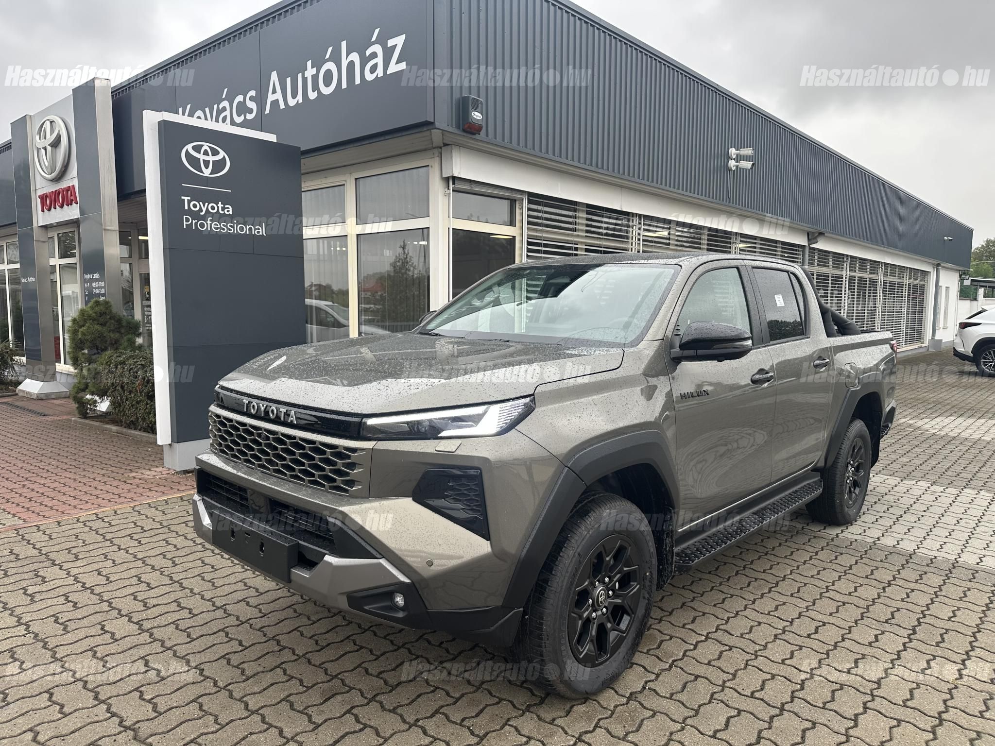 TOYOTA HILUX 2026 - 1