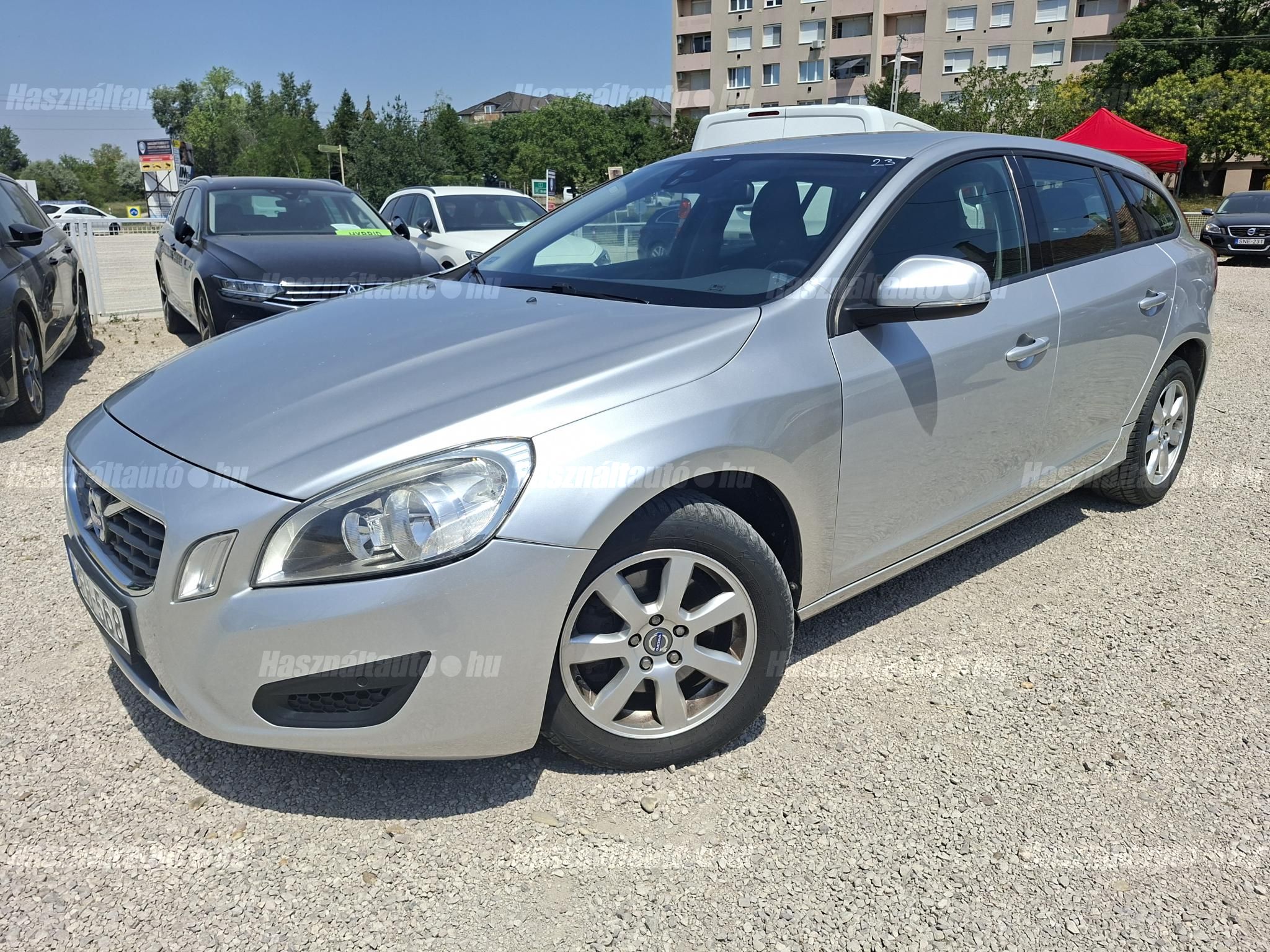 VOLVO V60 2012/11 - 1