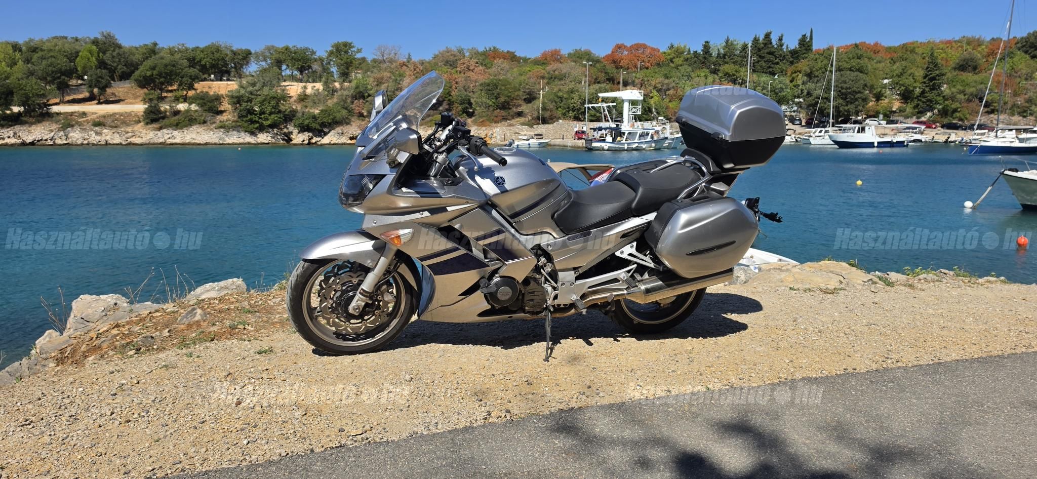 YAMAHA FJR 1300 A 2008/4 - 1