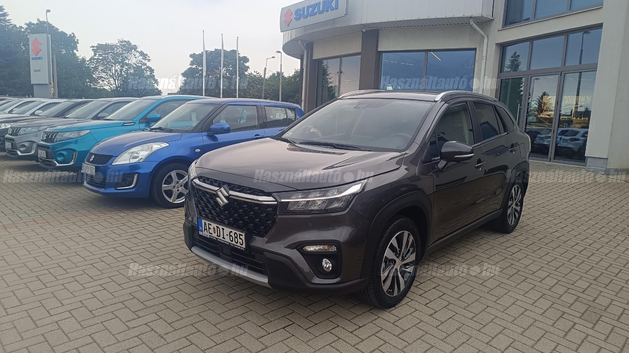 SUZUKI S-CROSS 2023/8 - 1