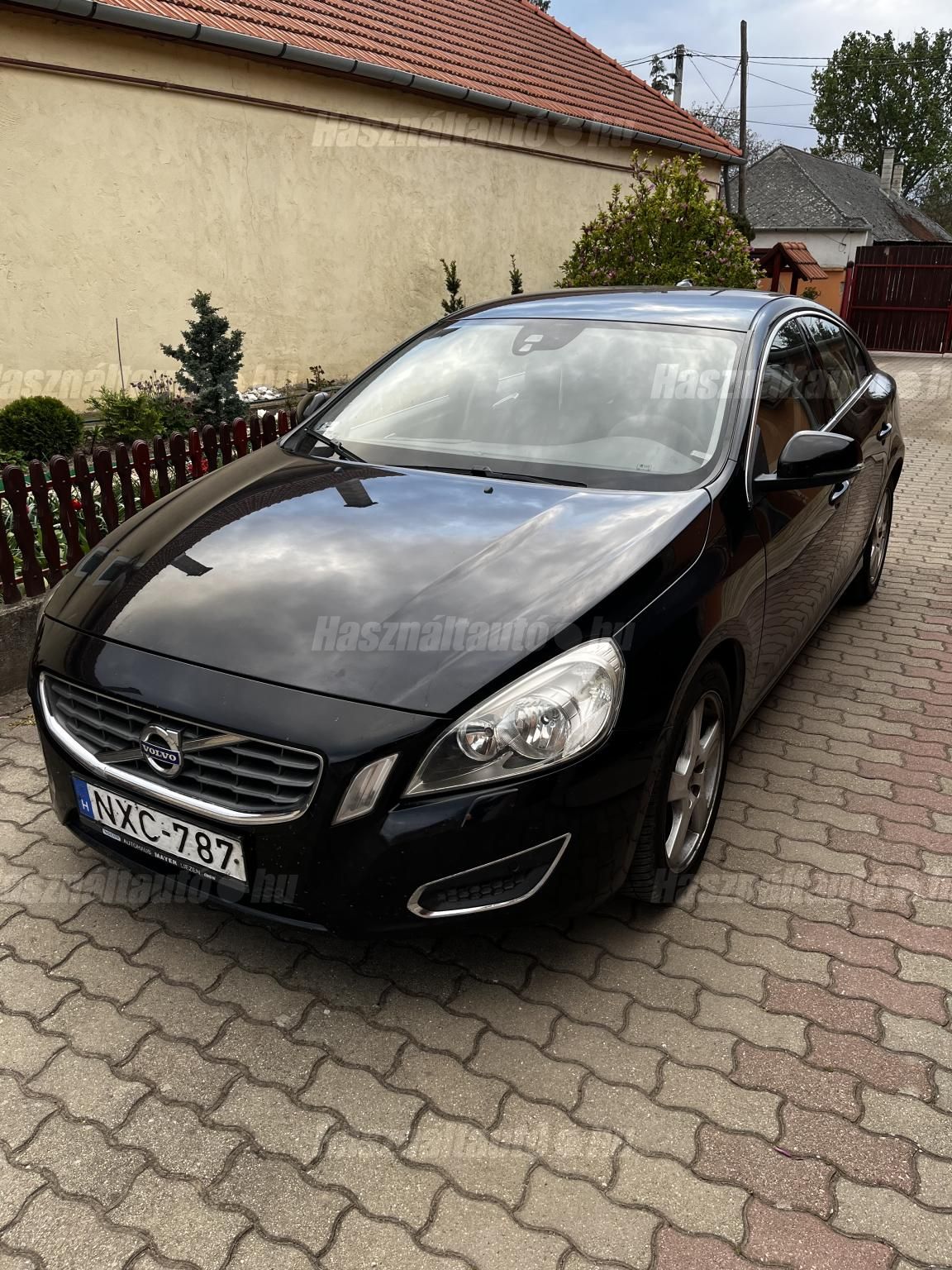 VOLVO S60 2010/12 - 1