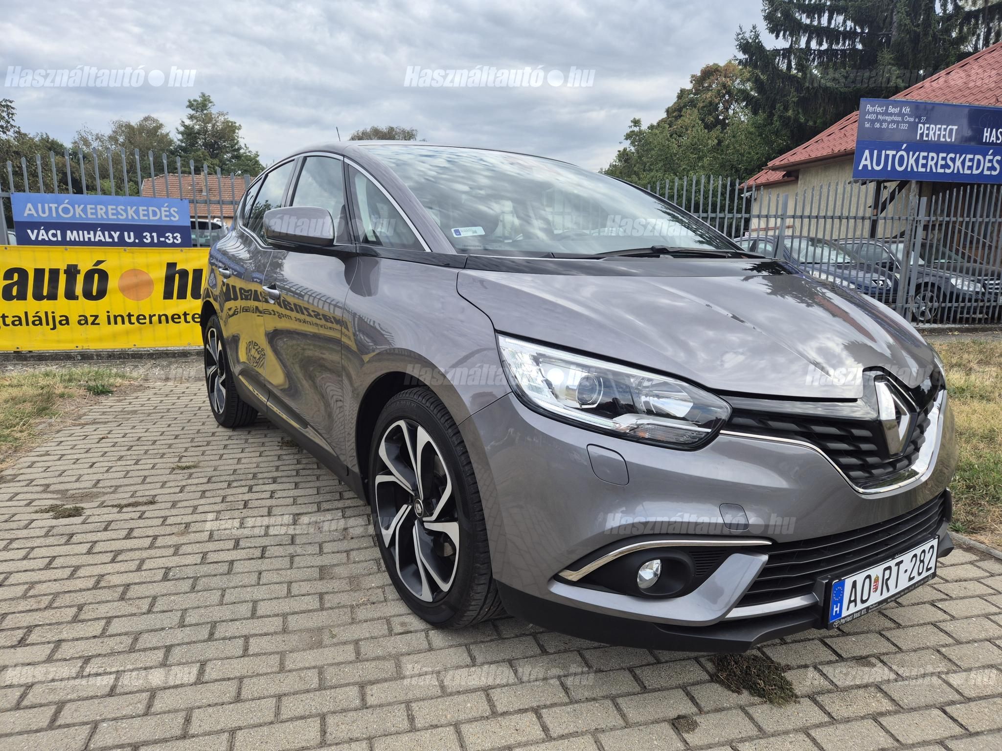 RENAULT SCENIC 2017/6 - 1