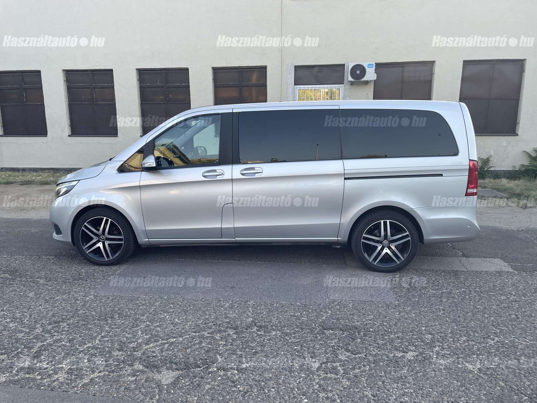 MERCEDES-BENZ V-OSZTÁLY 2015/6 - 1