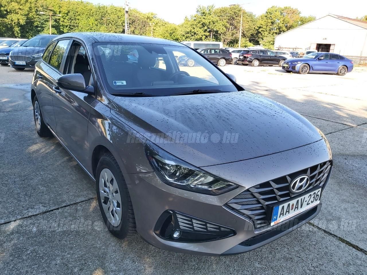 HYUNDAI I30 2022/7 - 1