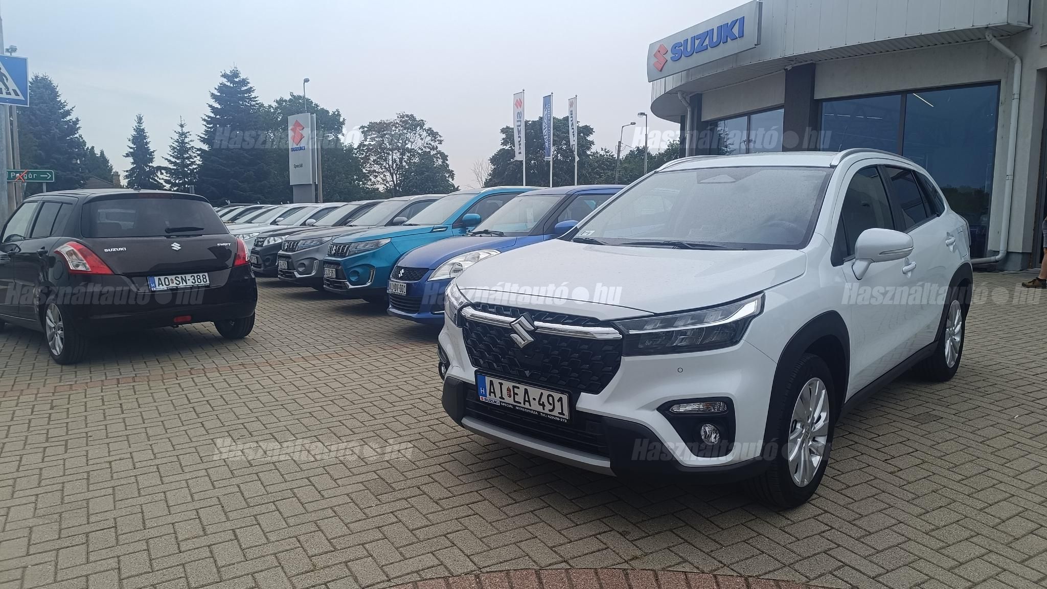 SUZUKI S-CROSS 2024/7 - 1