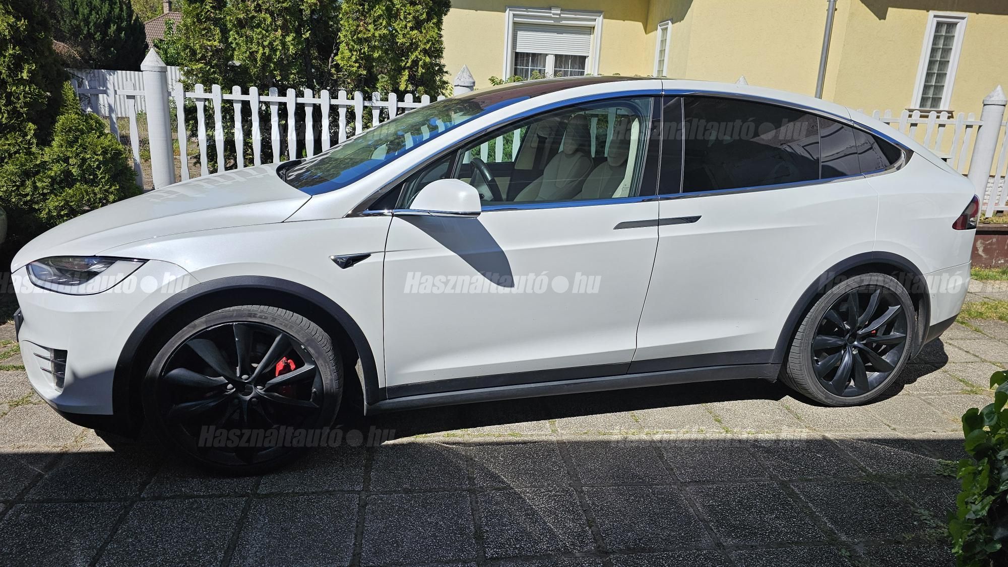 TESLA MODEL X 2018 - 1