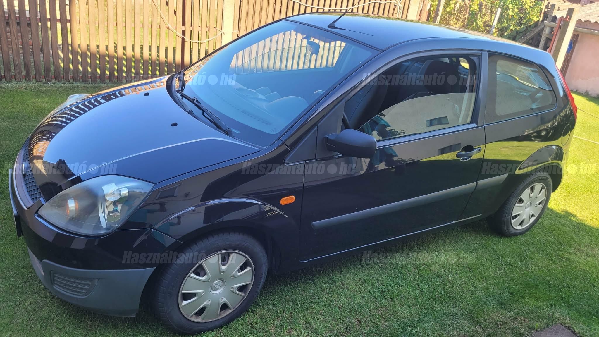 FORD FIESTA 2006/7 - 1