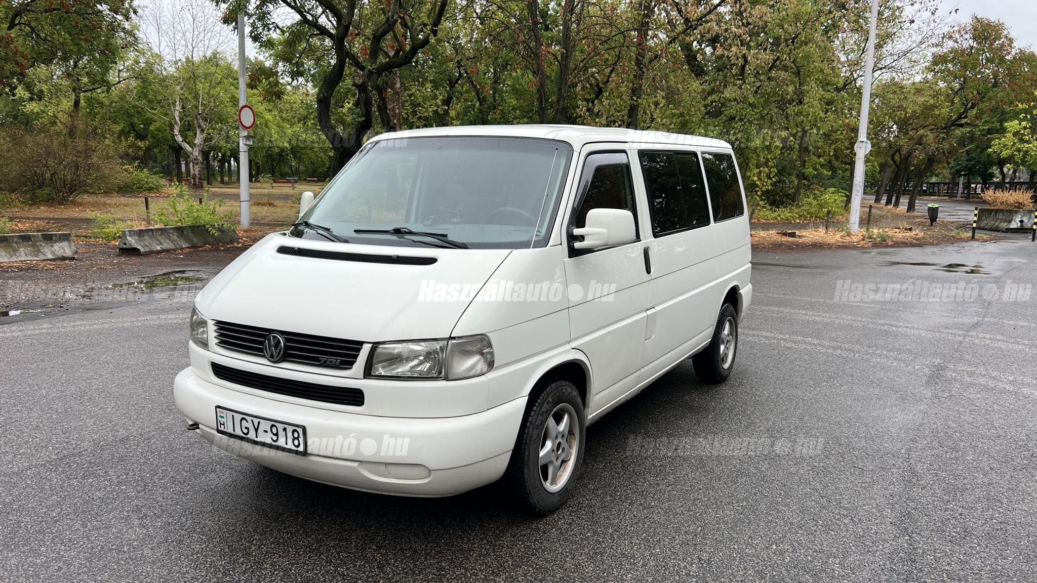 VOLKSWAGEN MULTIVAN 2002 - 1