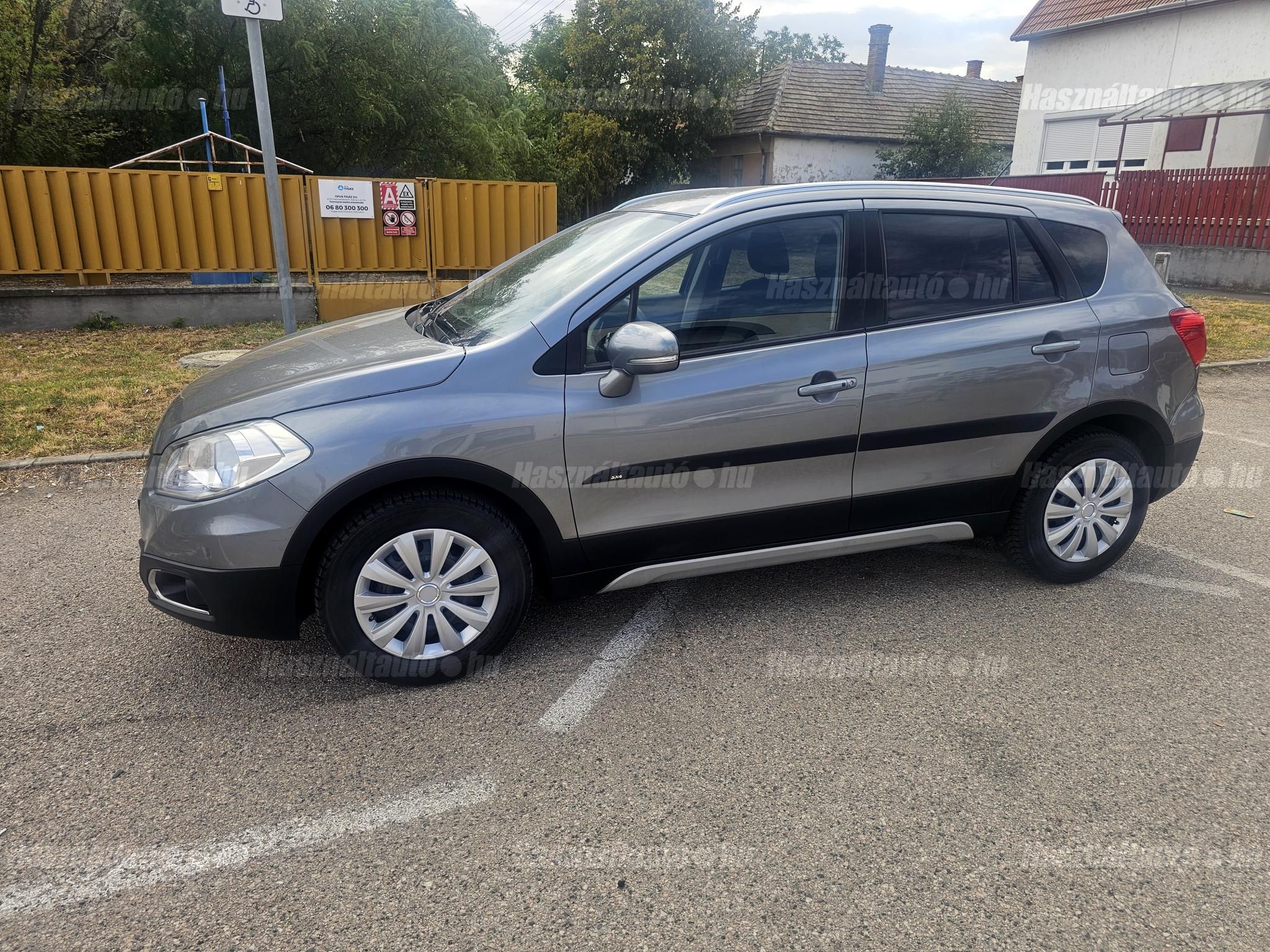 SUZUKI SX4 S-CROSS 2014/4 - 1