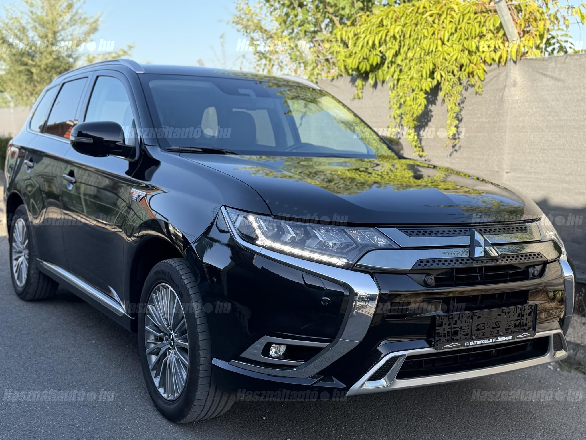 MITSUBISHI OUTLANDER 2021/1 - 1