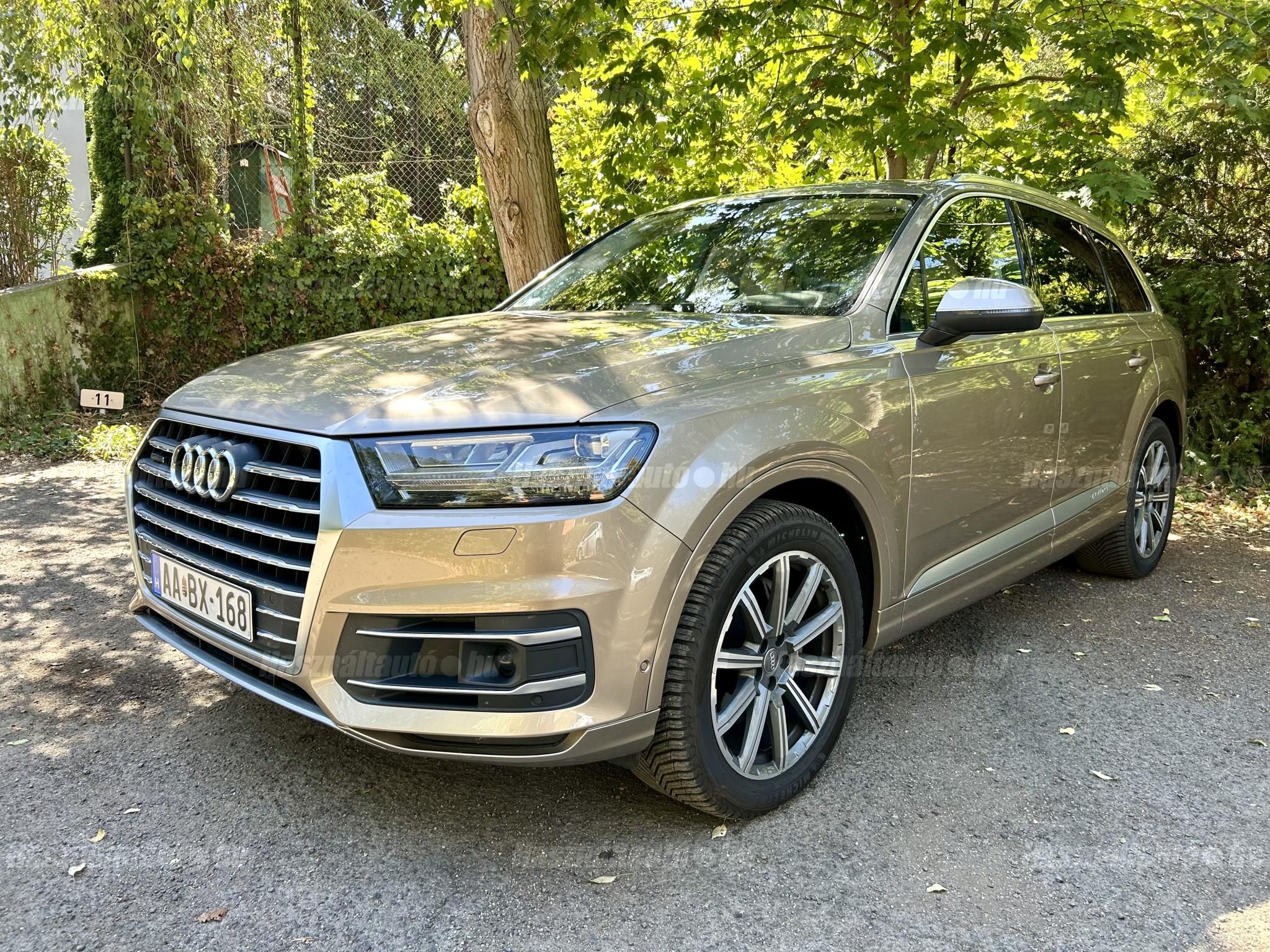 AUDI Q7 2017/12 - 1