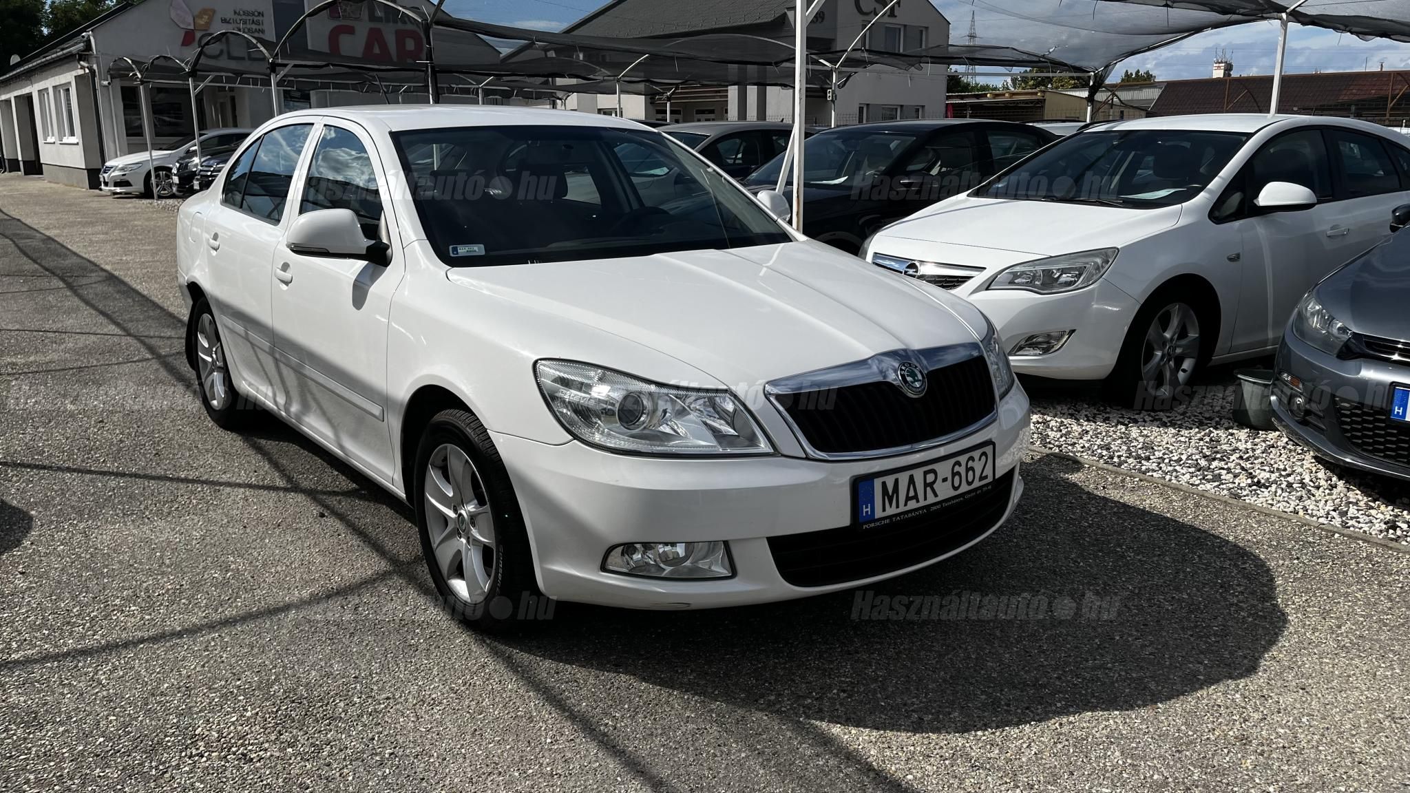 SKODA OCTAVIA 2012/2 - 1