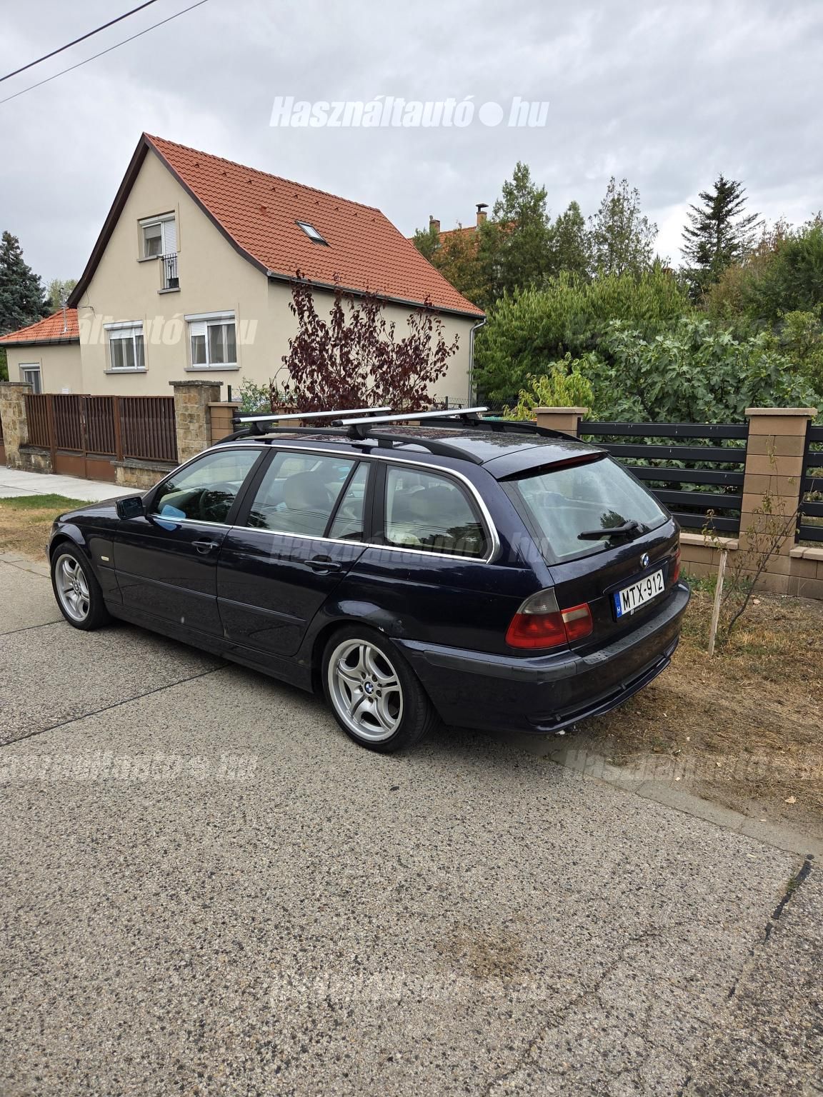 BMW 330 2001/6 - 1