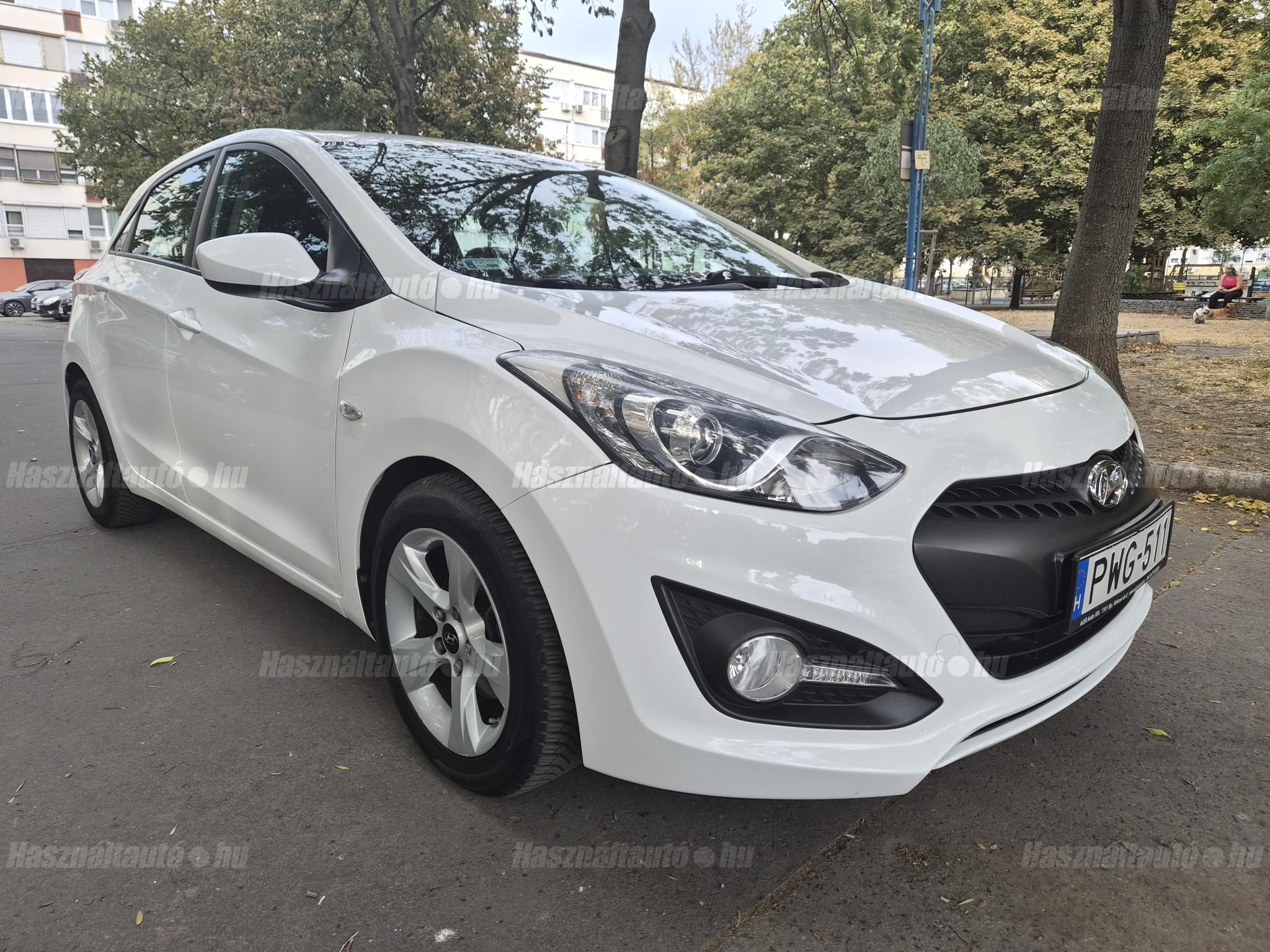HYUNDAI I30 2015/9 - 1
