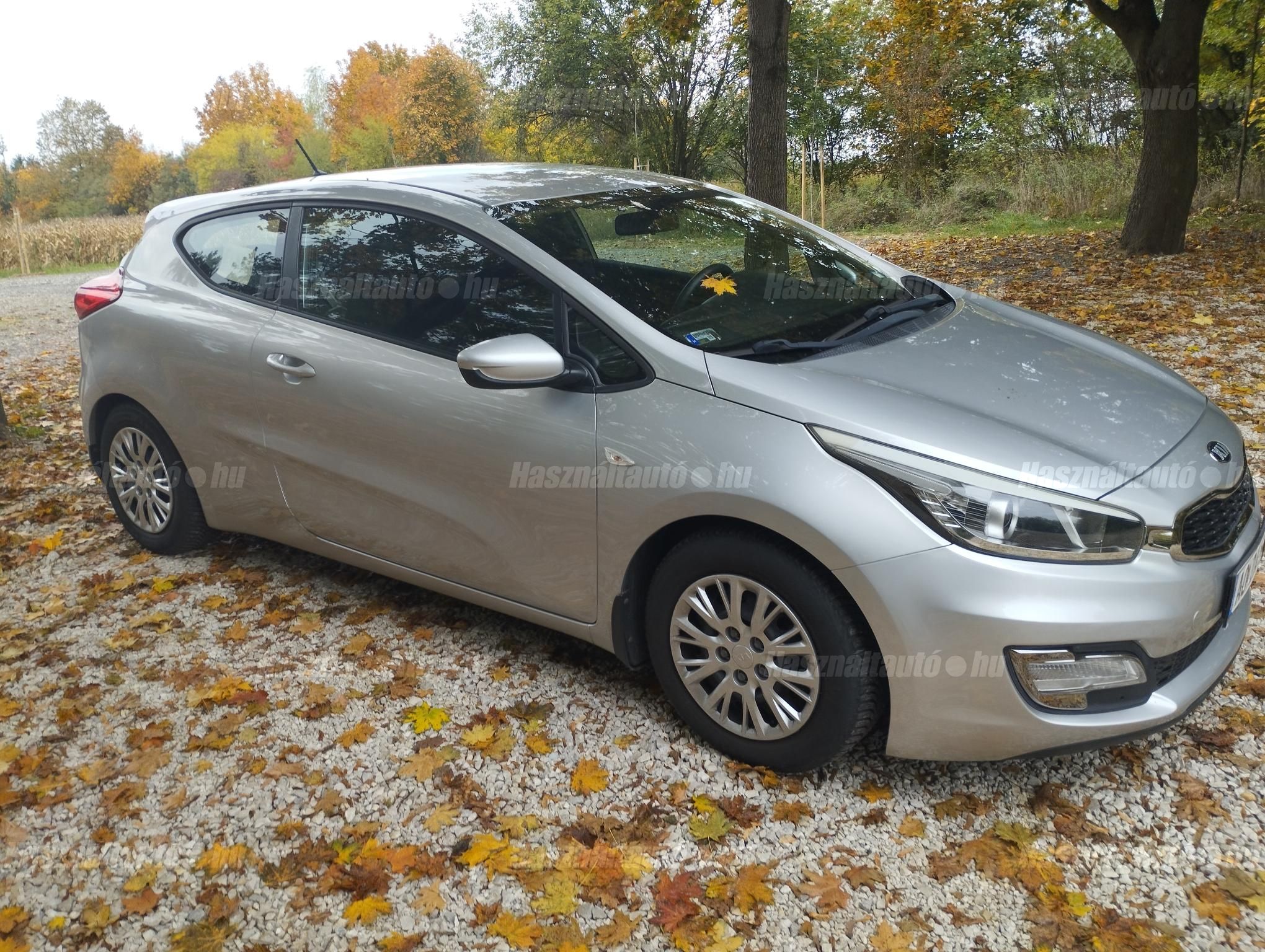 KIA PRO CEE'D 2014/6 - 1