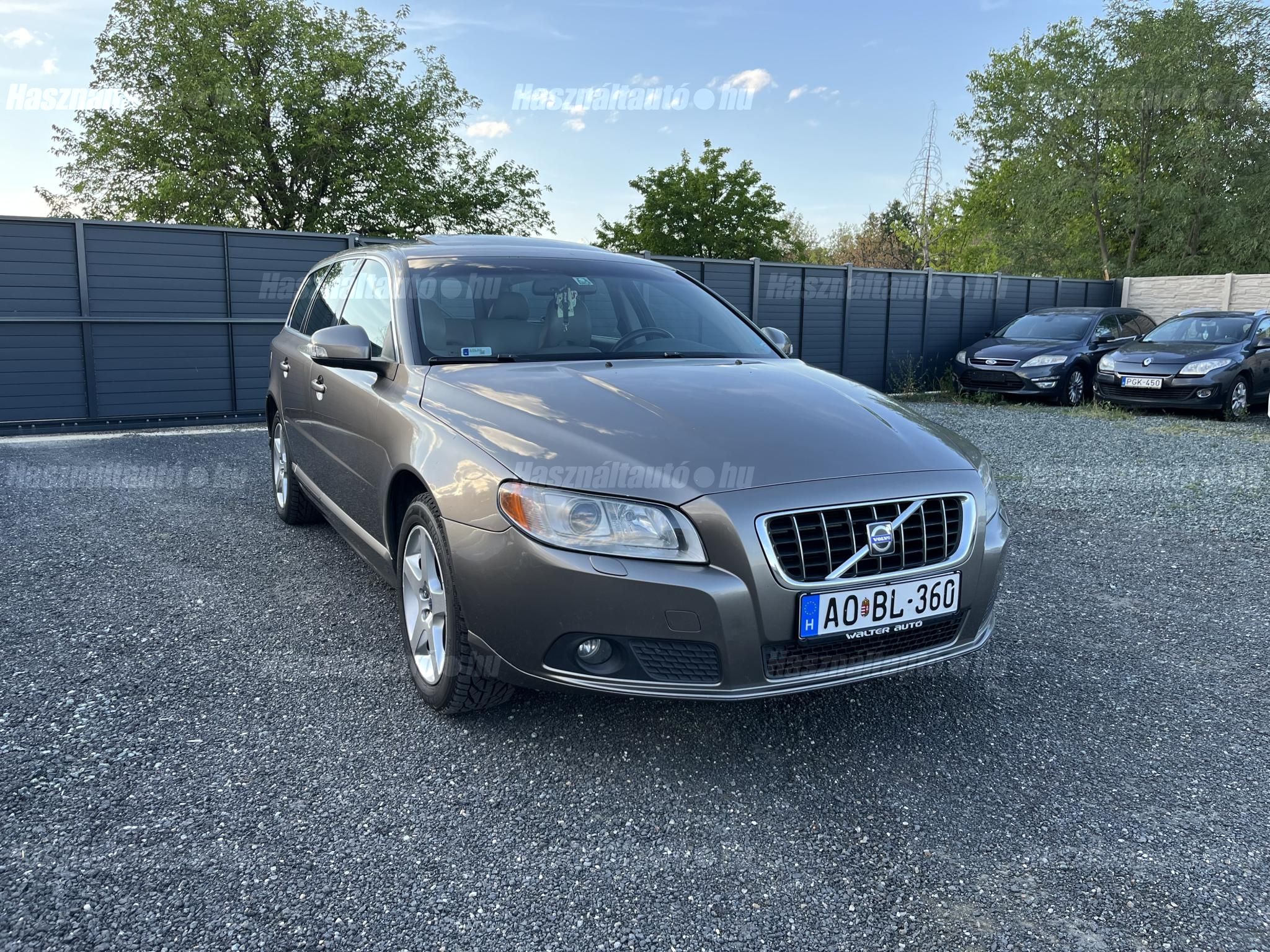VOLVO V70 2008/1 - 1