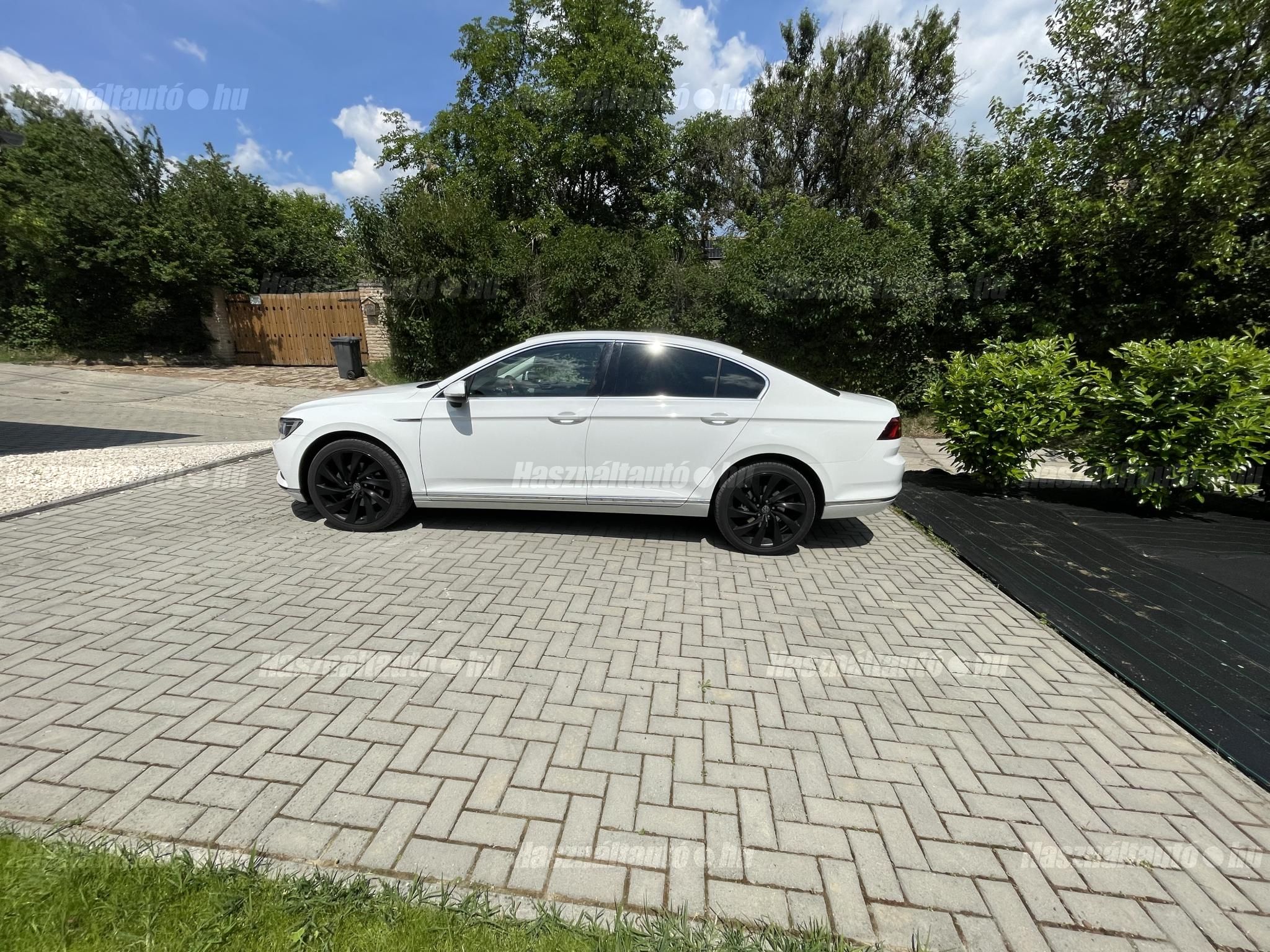 VOLKSWAGEN PASSAT VIII 2015/7 - 1