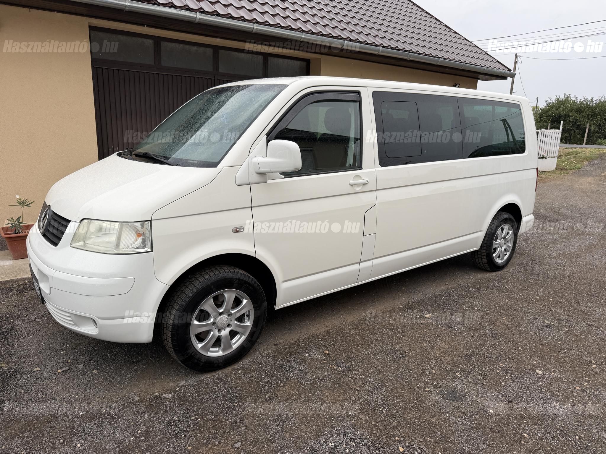 VOLKSWAGEN TRANSPORTER T5 2009/10 - 1