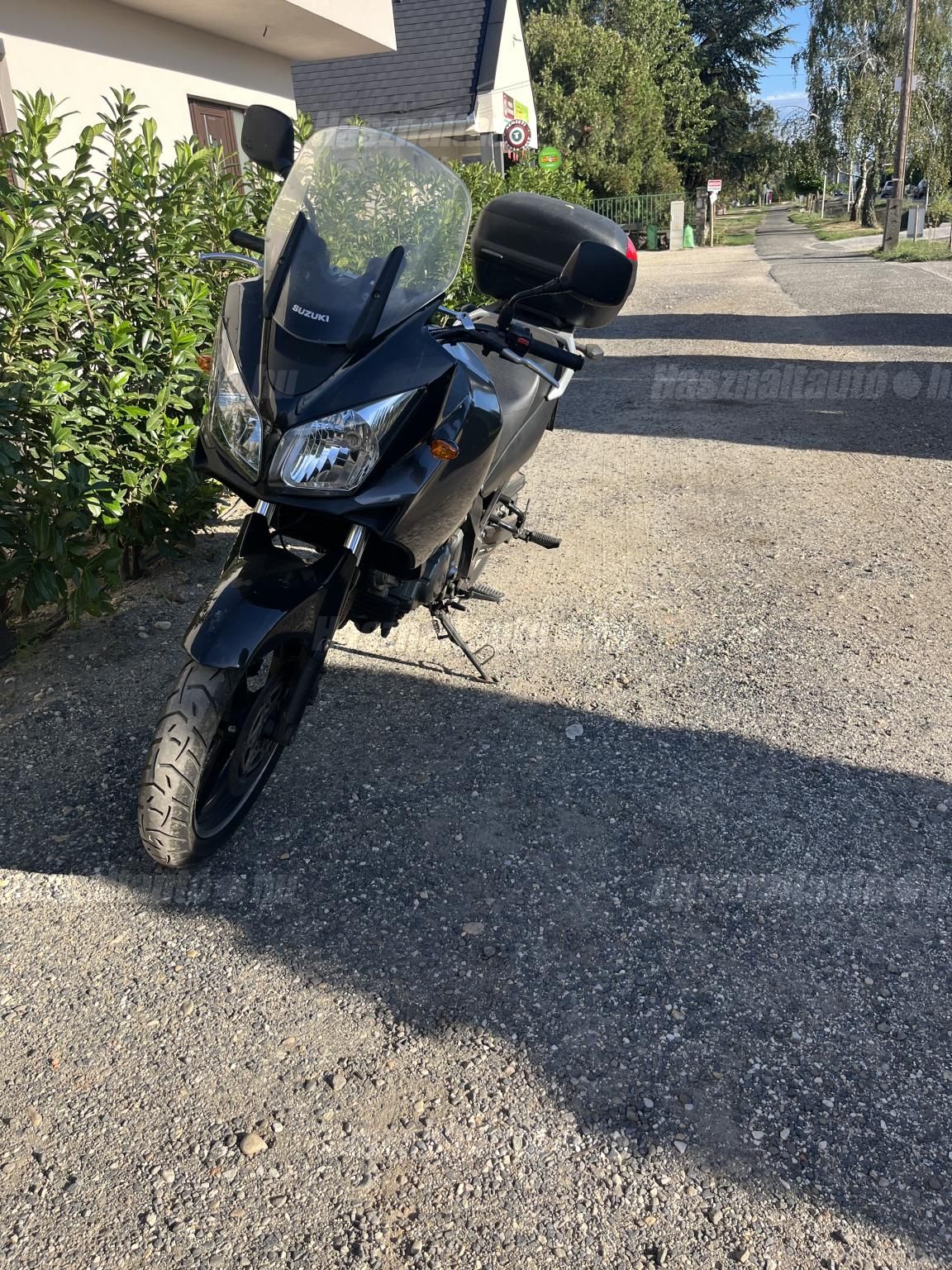 SUZUKI V-STROM 2005/6 - 1