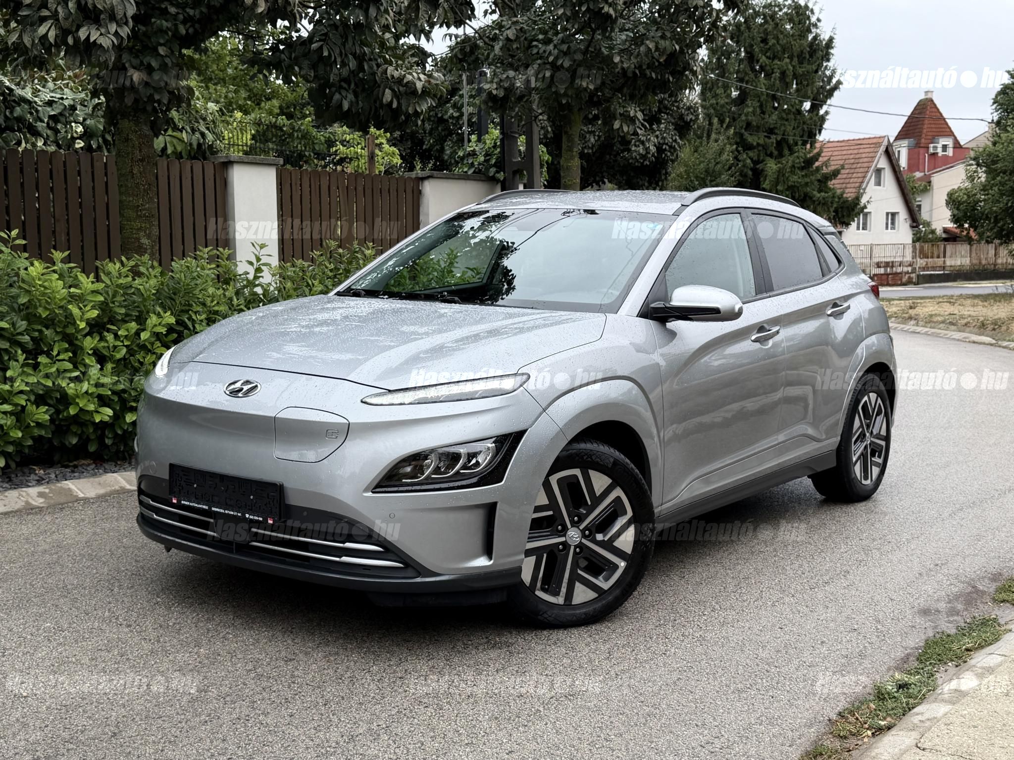 HYUNDAI KONA 2021/8 - 1
