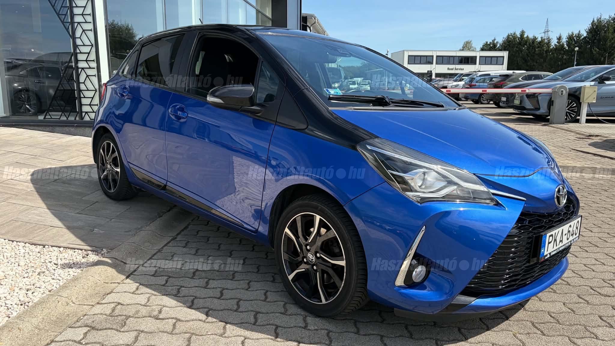 TOYOTA YARIS 2017/10 - 1