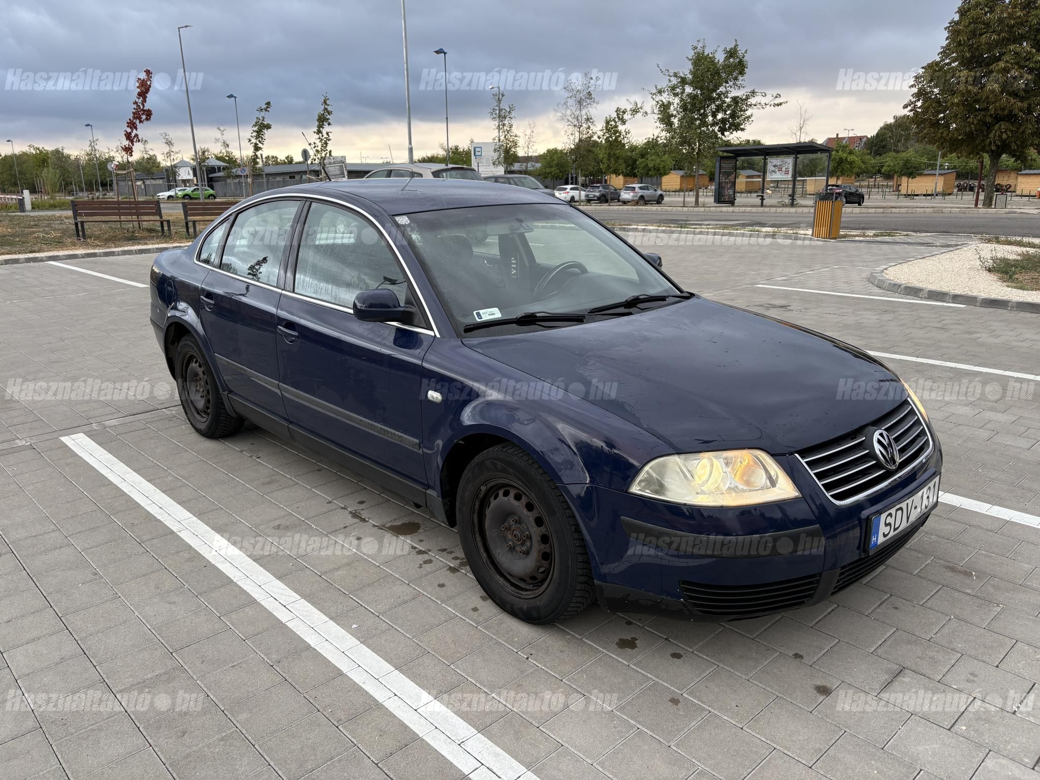 VOLKSWAGEN PASSAT V 2001 - 1