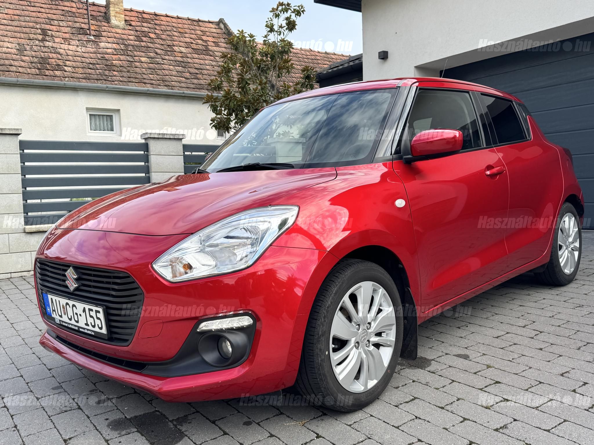 SUZUKI SWIFT 2020/2 - 1