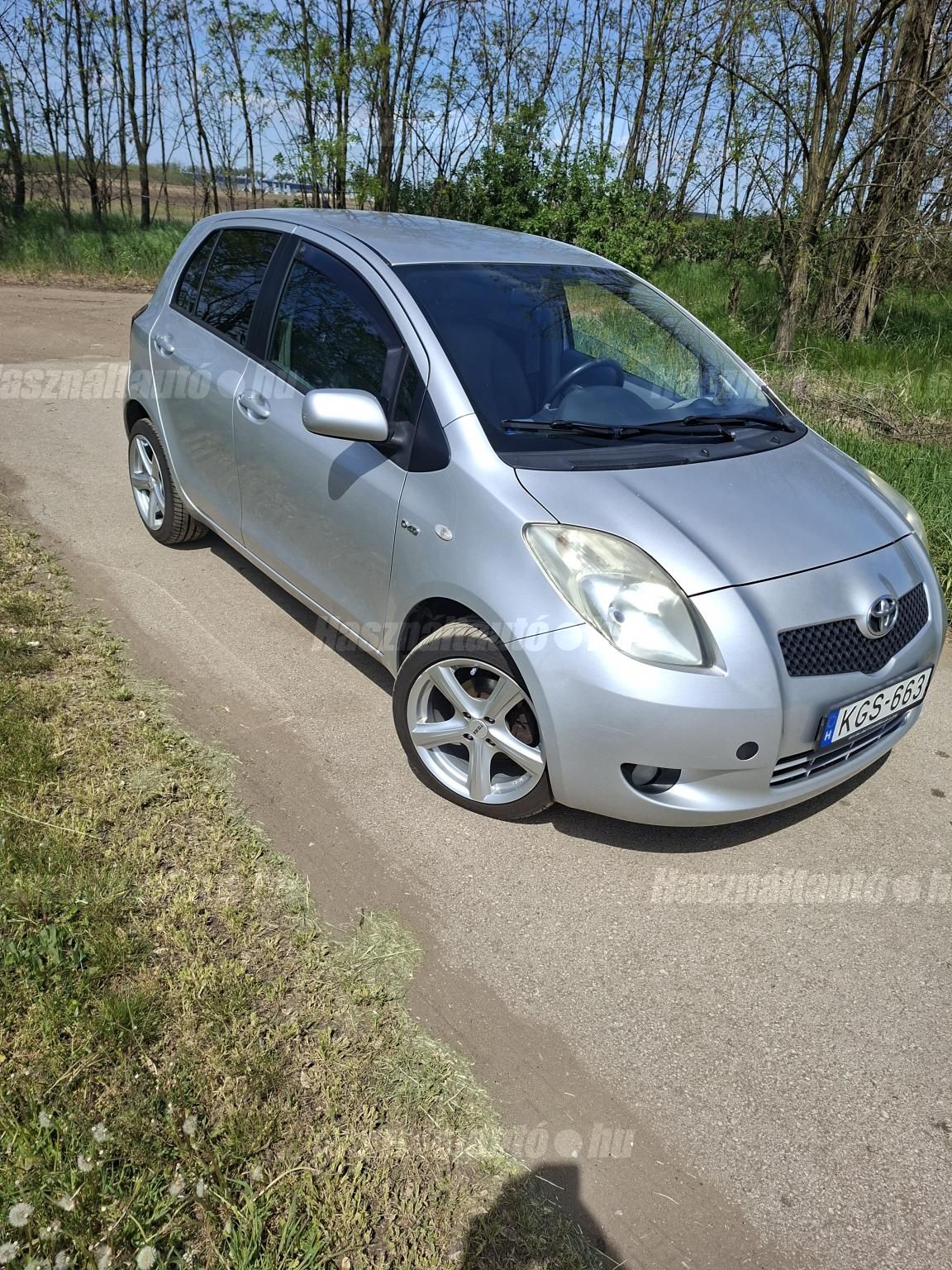 TOYOTA YARIS 2006/7 - 1