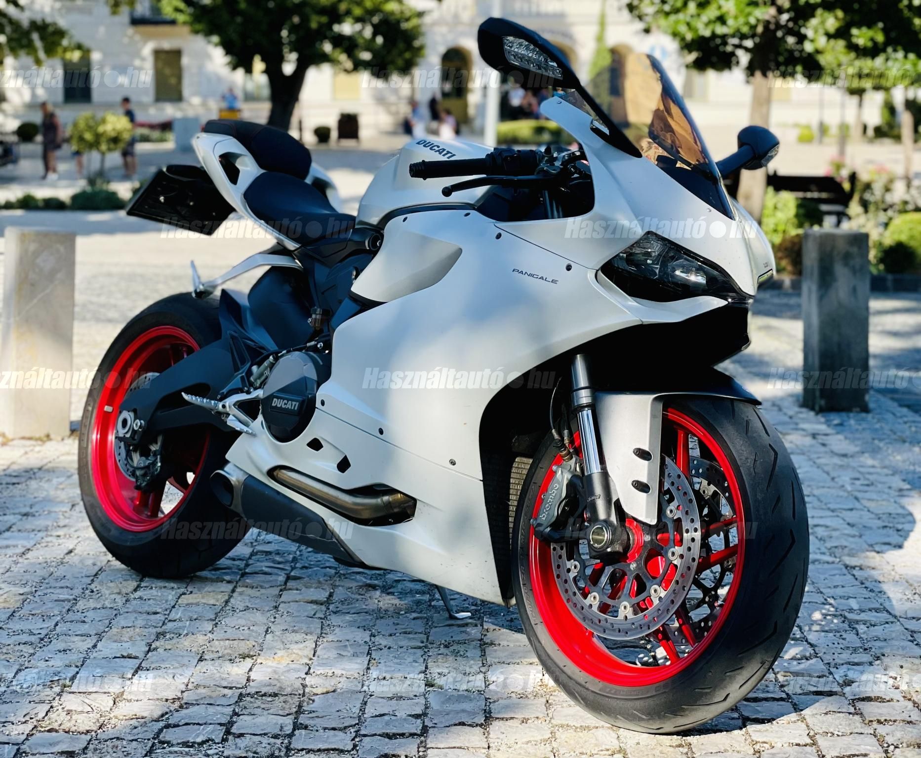 DUCATI 899 PANIGALE 2015 - 1