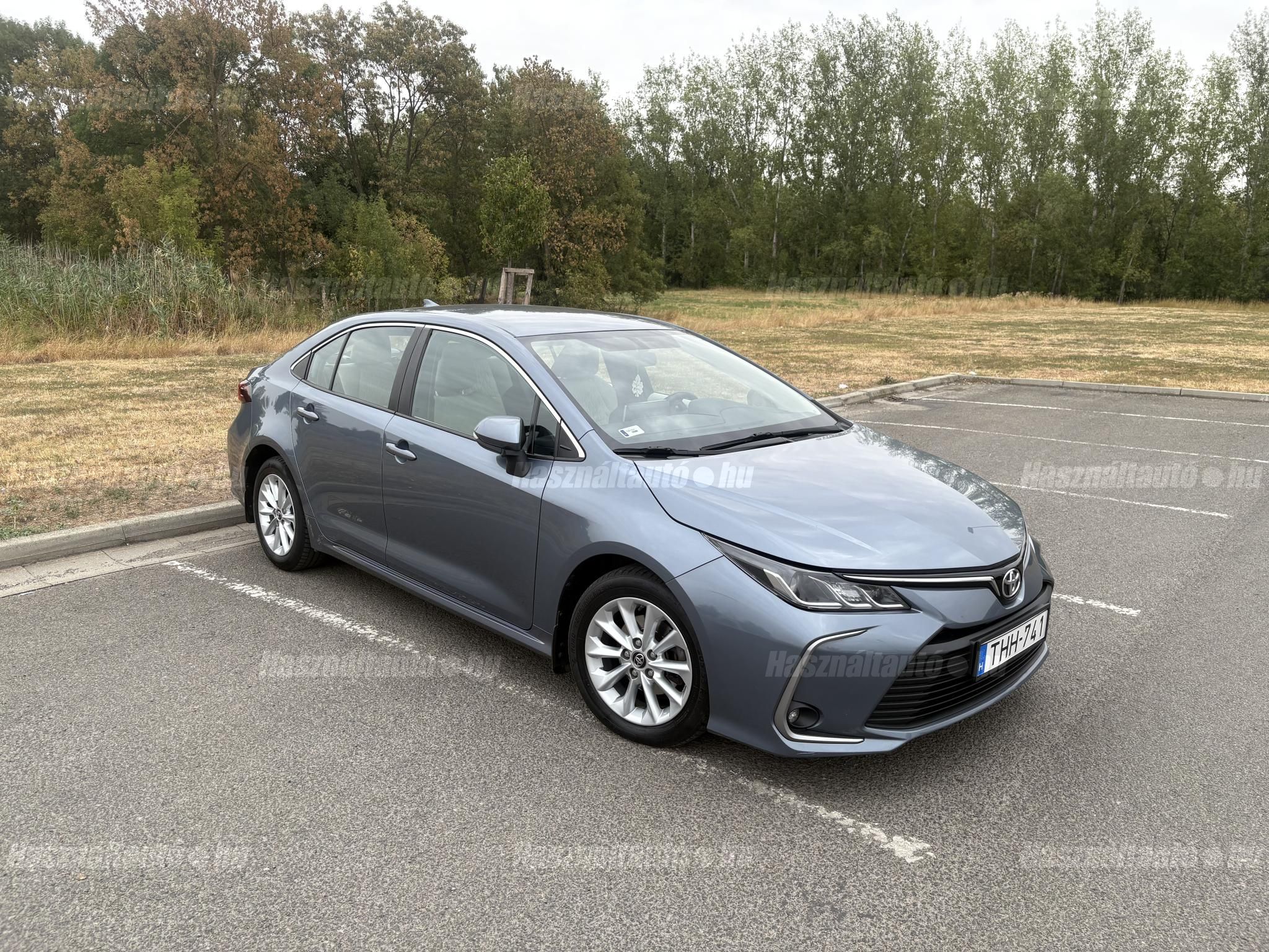 TOYOTA COROLLA 2019/7 - 1