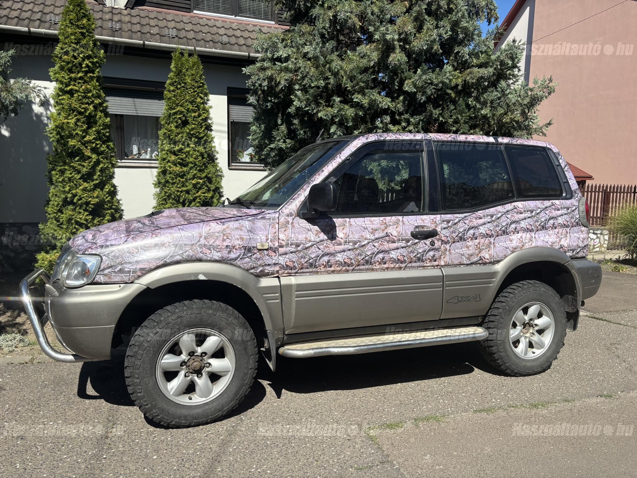 NISSAN TERRANO 2001/3 - 1