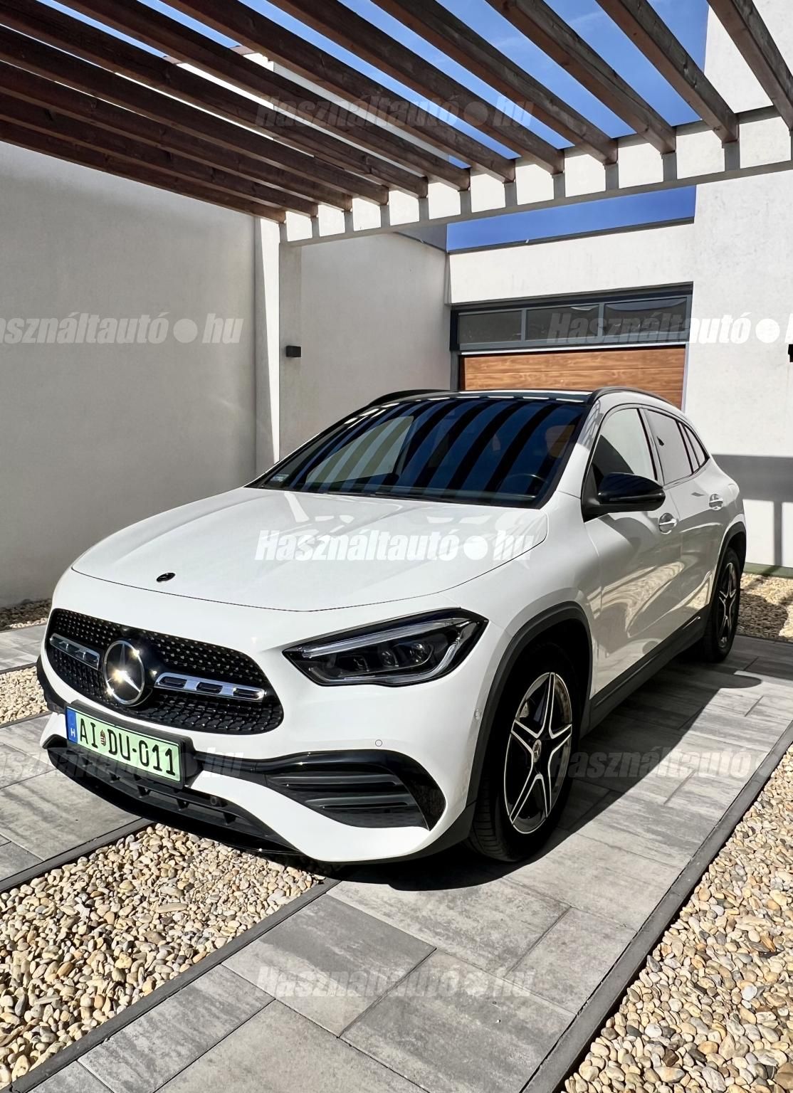 MERCEDES-BENZ GLA 250 2022/4 - 1