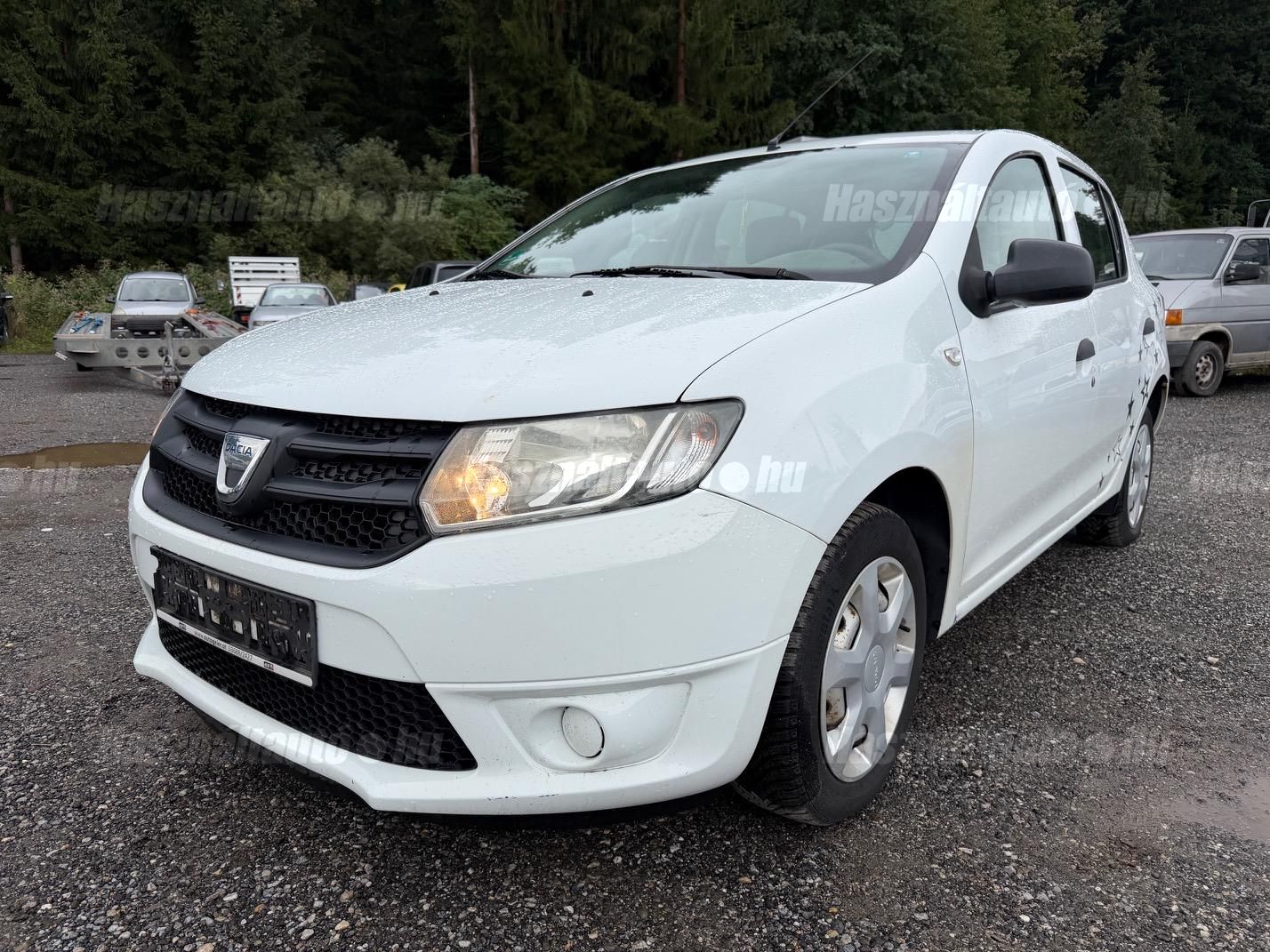 DACIA SANDERO 2013/10 - 1