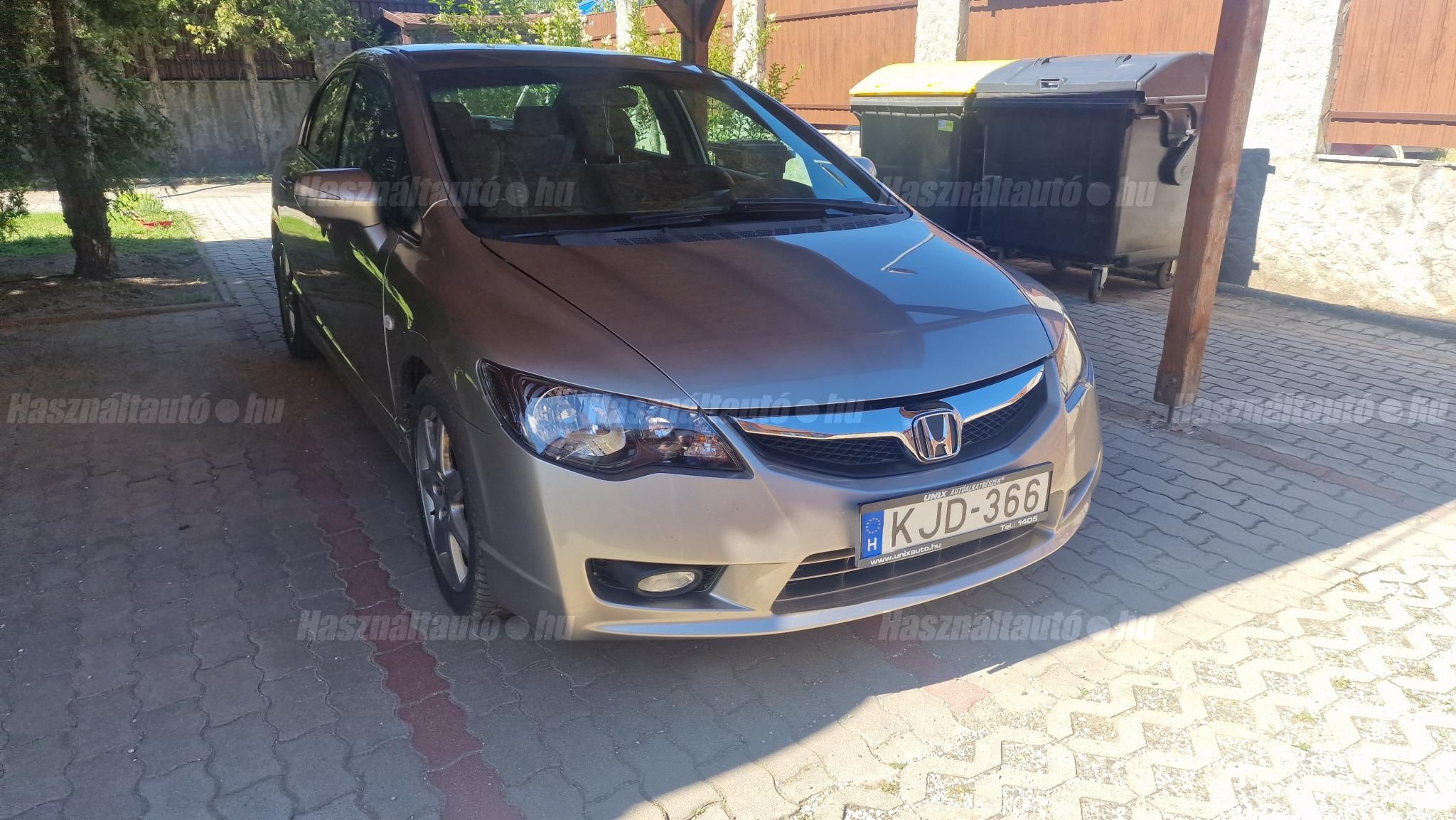 HONDA CIVIC 2006/6 - 1