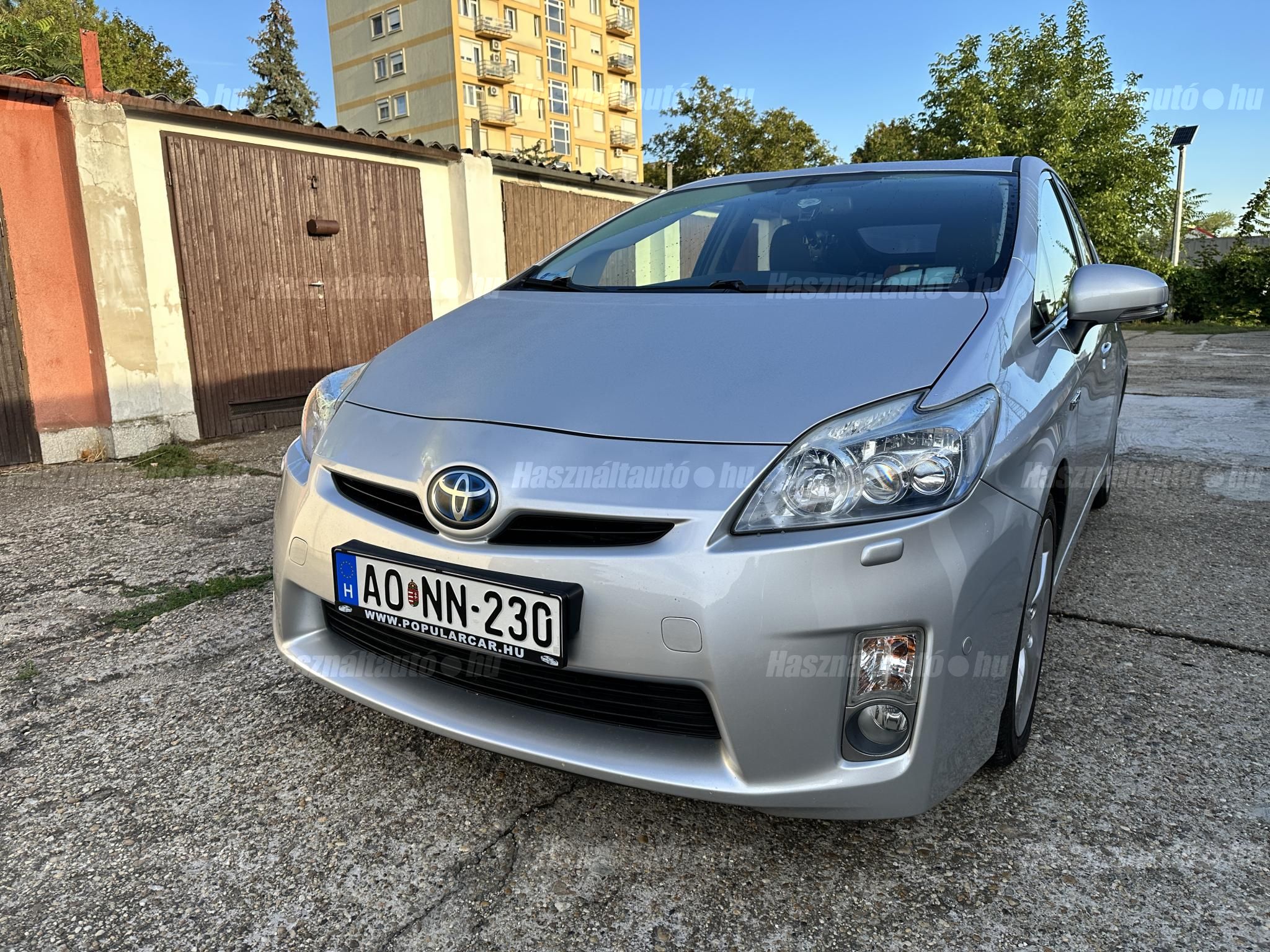 TOYOTA PRIUS 2010/2 - 1