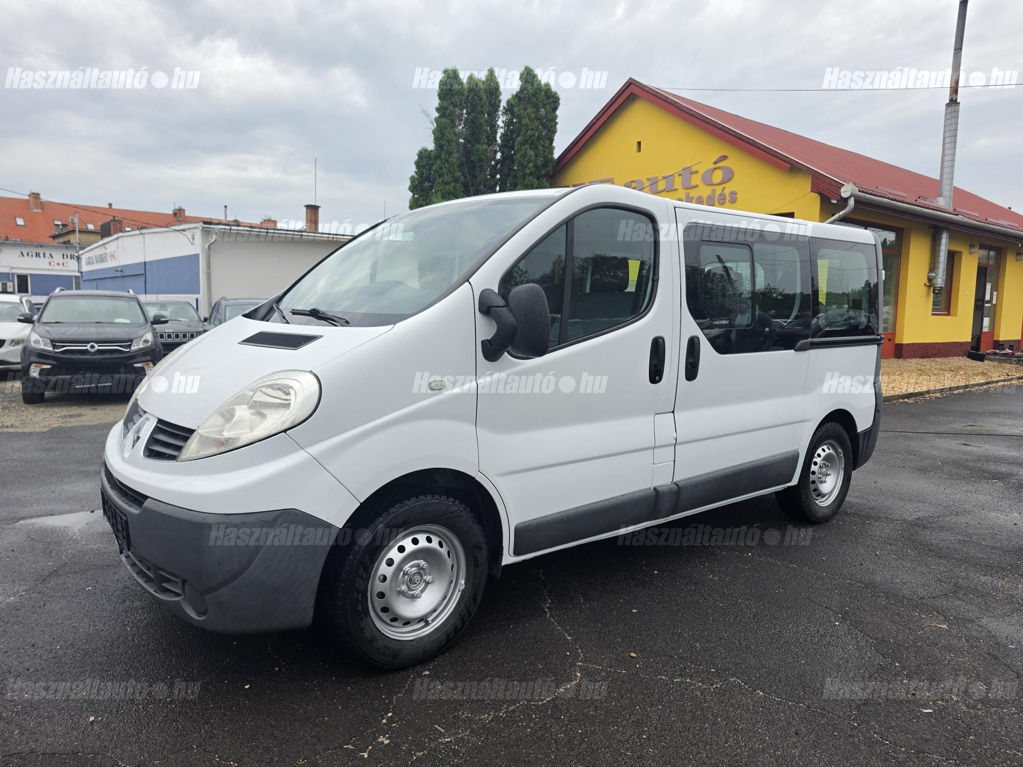 RENAULT TRAFIC 2011/5 - 1