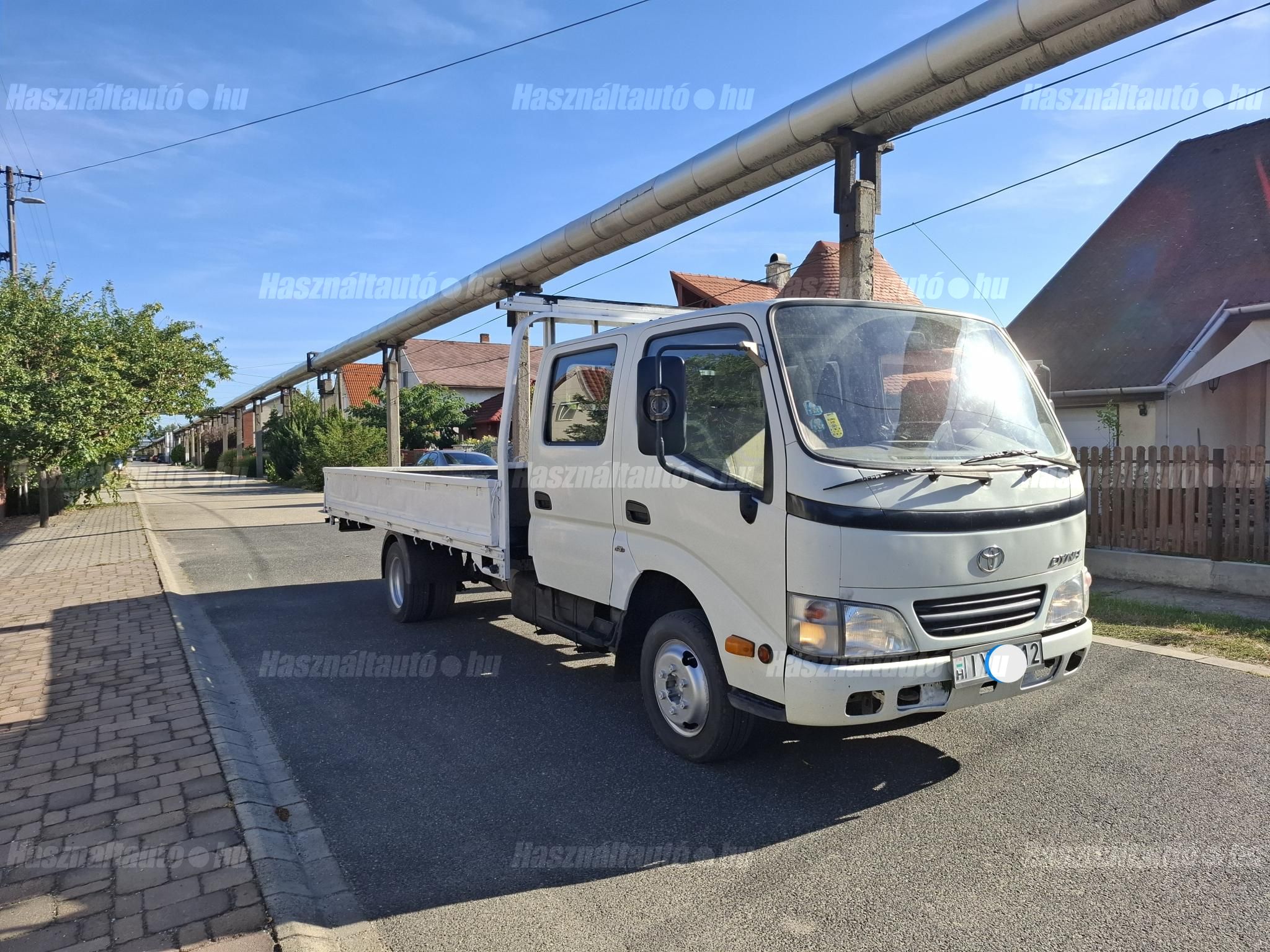 TOYOTA DYNA 2003 - 1