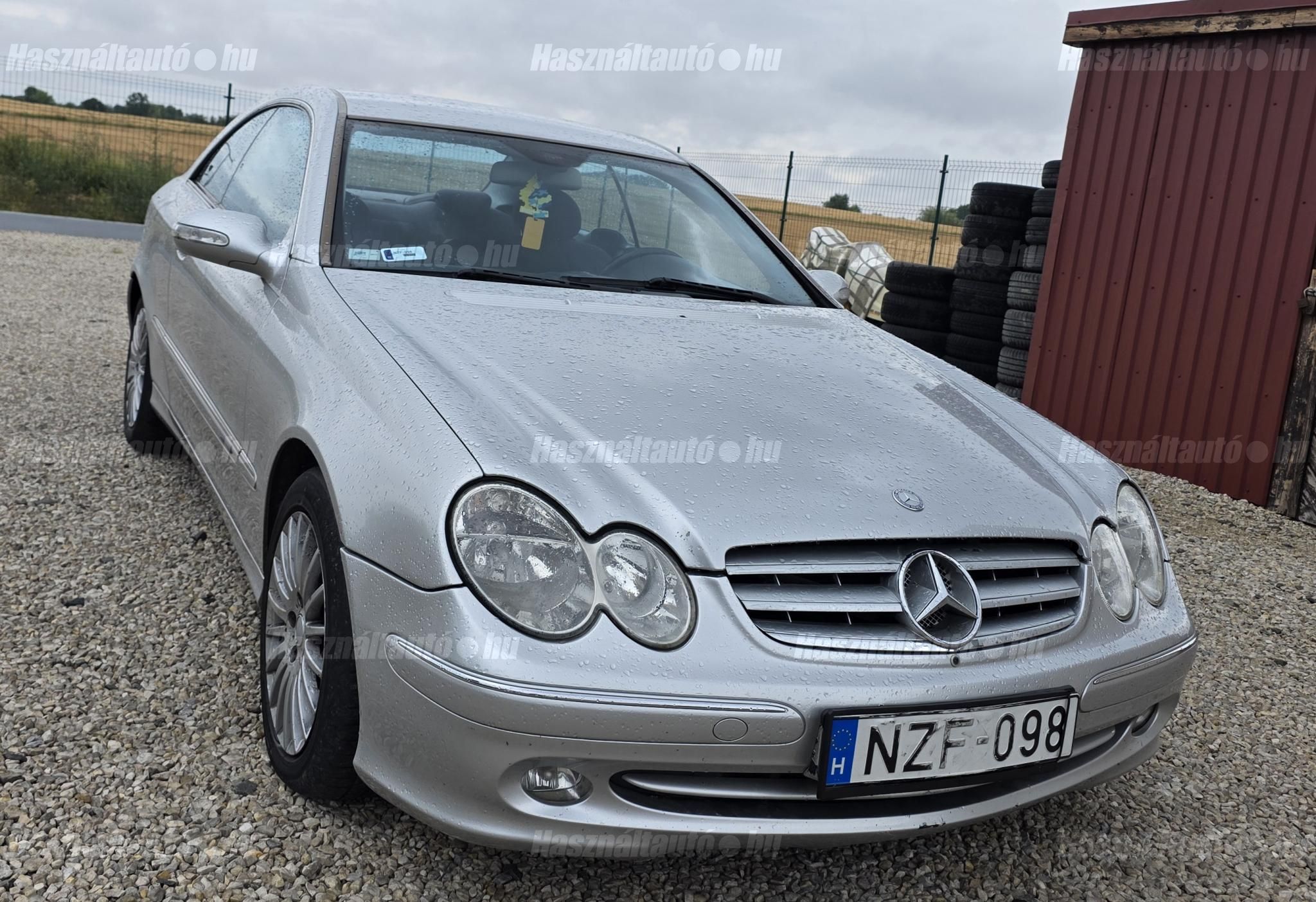 MERCEDES-BENZ CLK 200 2003/2 - 1