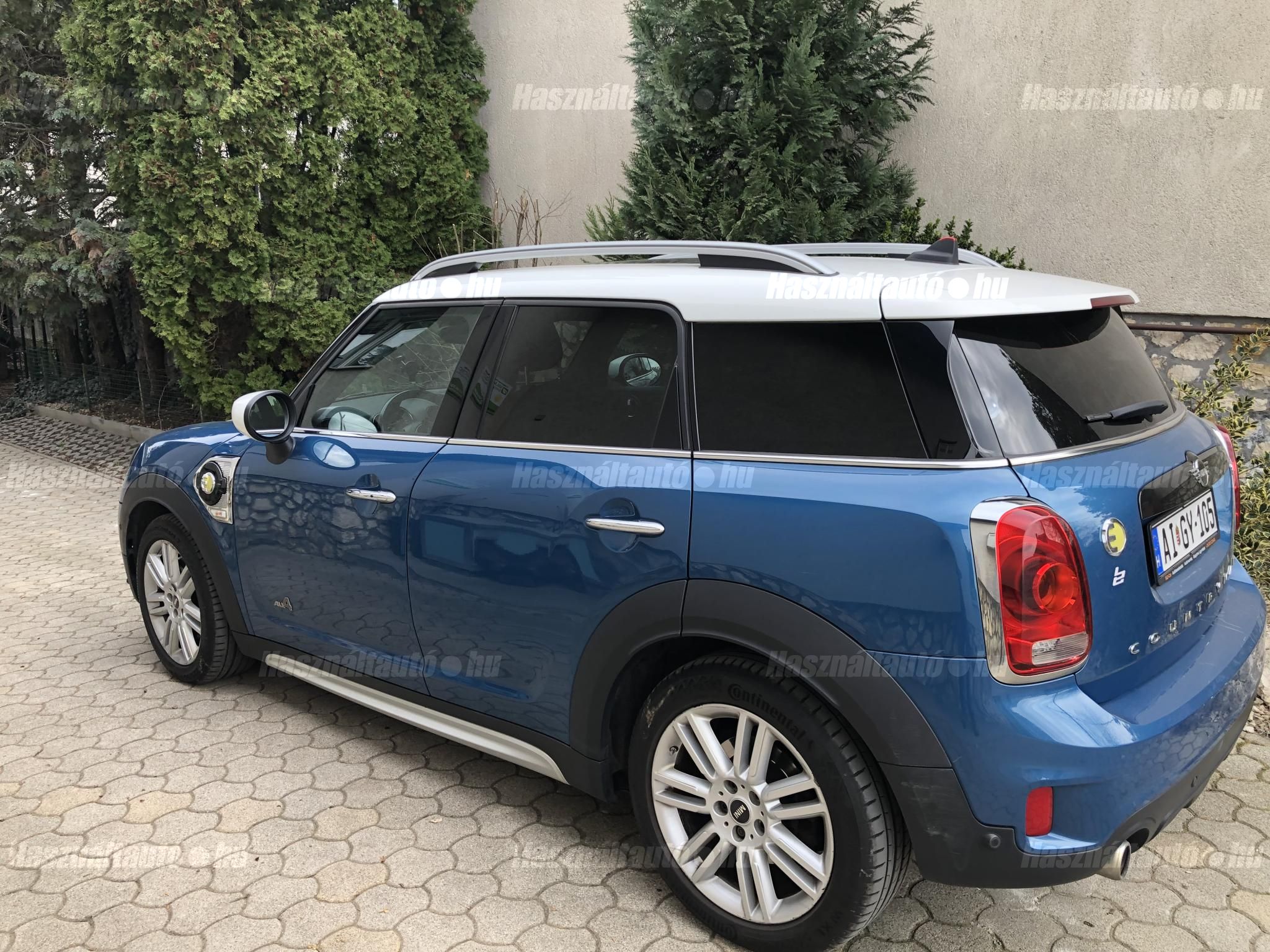 MINI COUNTRYMAN 2019/12 - 1
