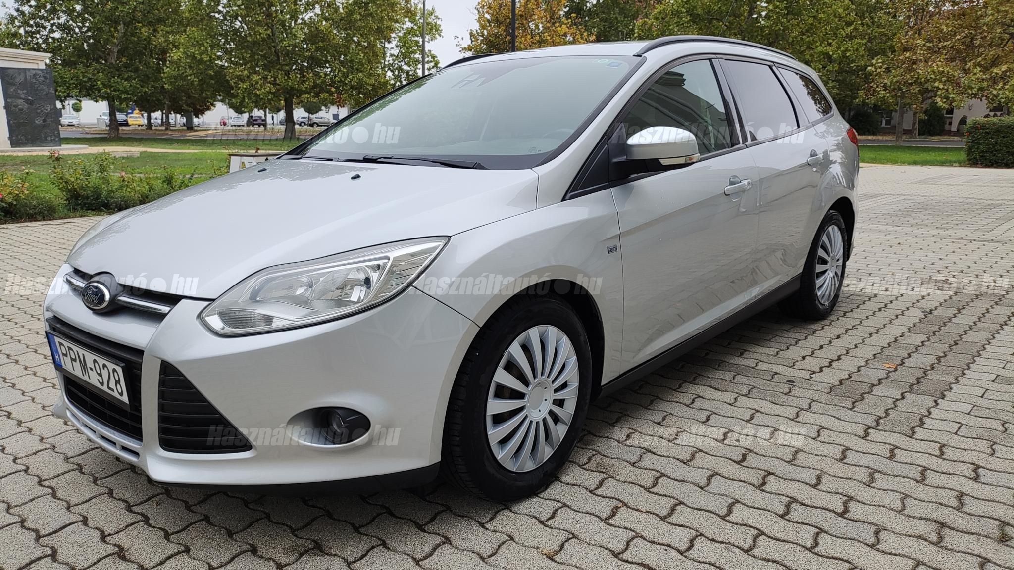 FORD FOCUS 2013/12 - 1