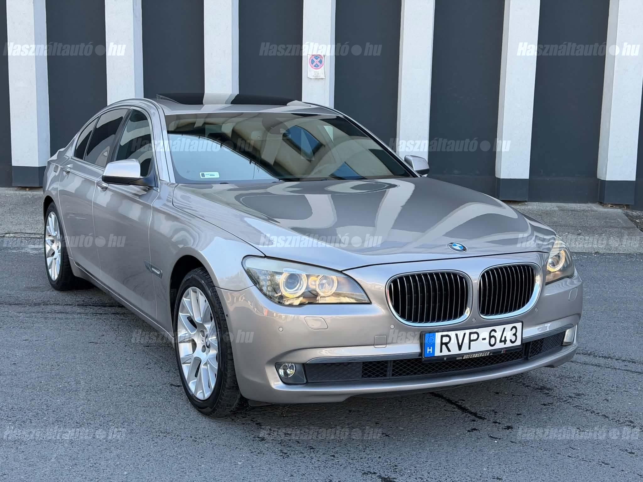BMW 730 2009/8 - 1