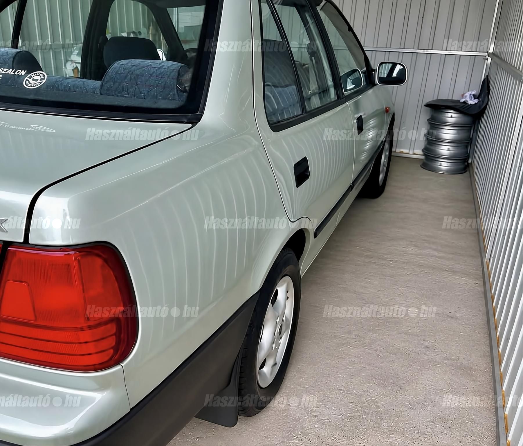 SUZUKI SWIFT 1994 - 1