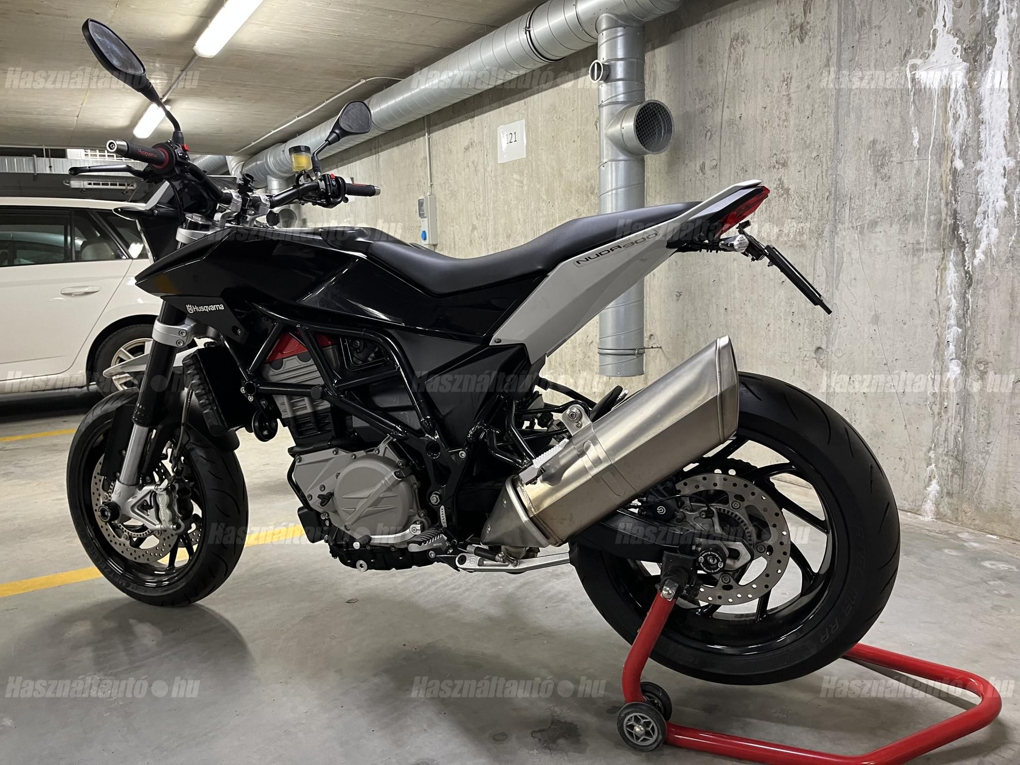 HUSQVARNA NUDA 900 2013/7 - 1